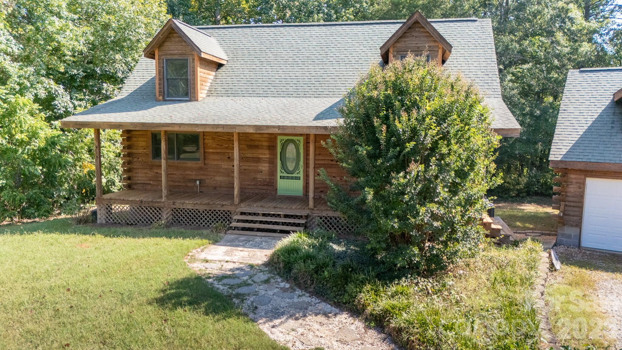 4300 Falcon Hall Way Property Photo 2