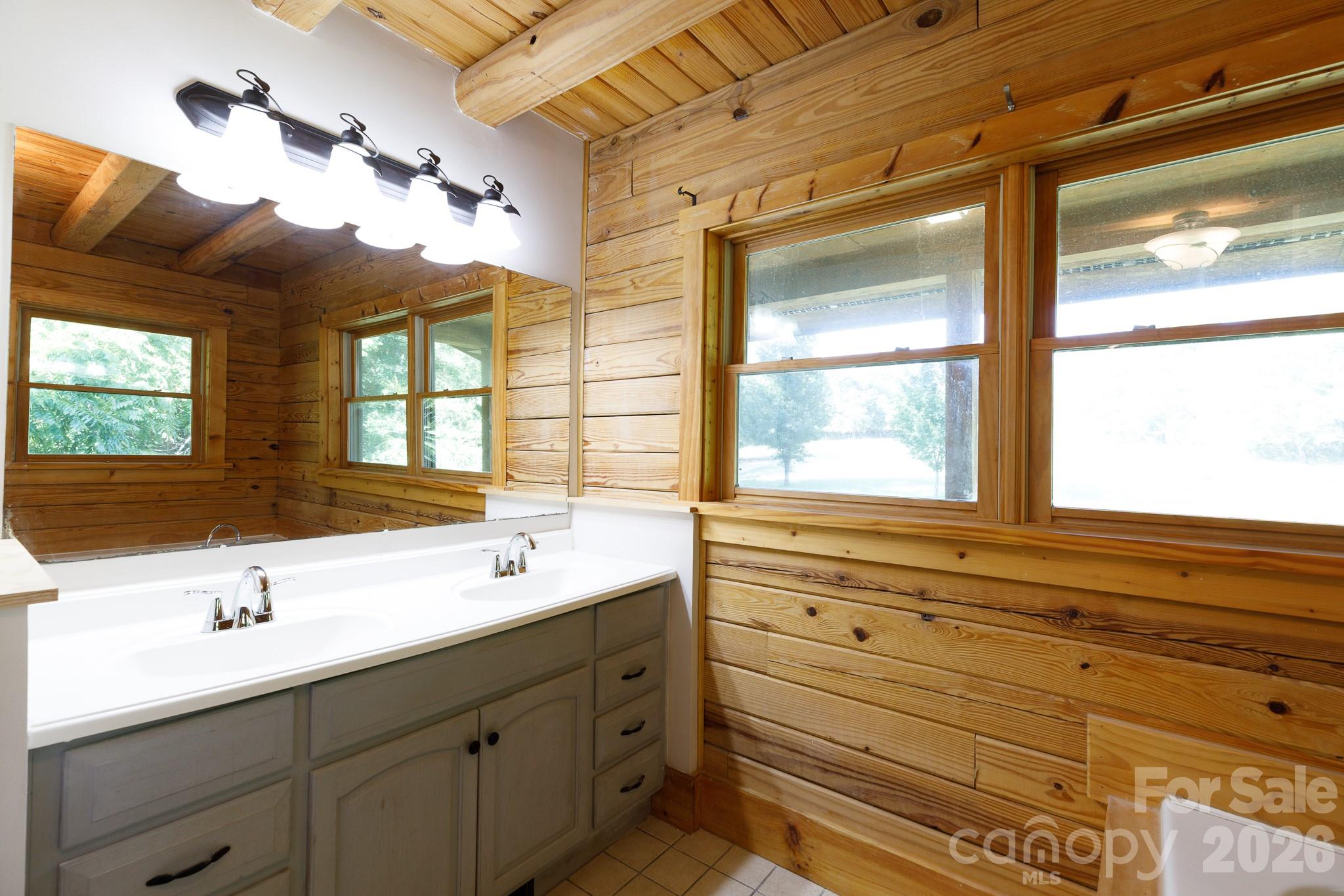 4300 Falcon Hall Way Property Photo 22