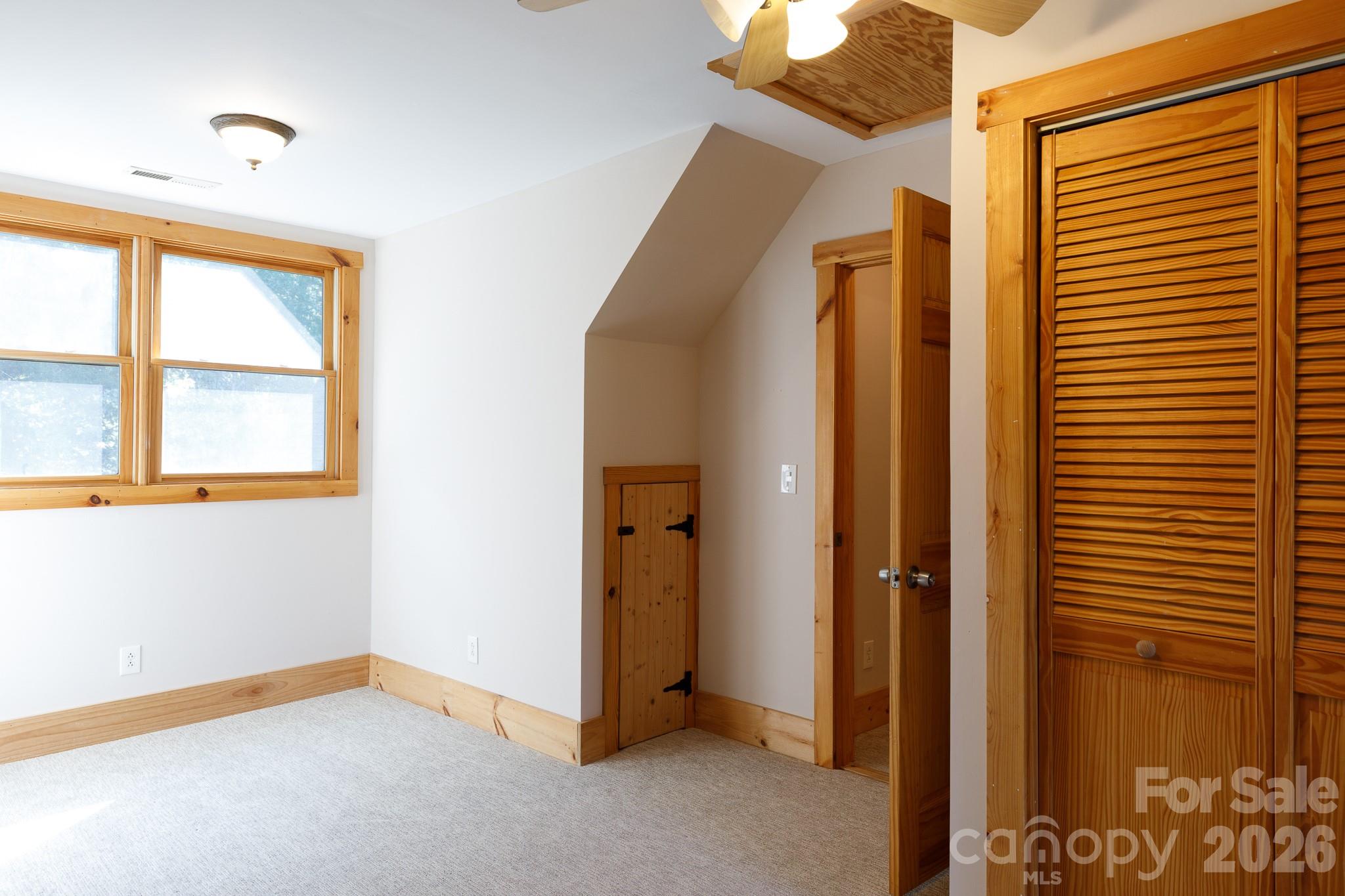 4300 Falcon Hall Way Property Photo 25