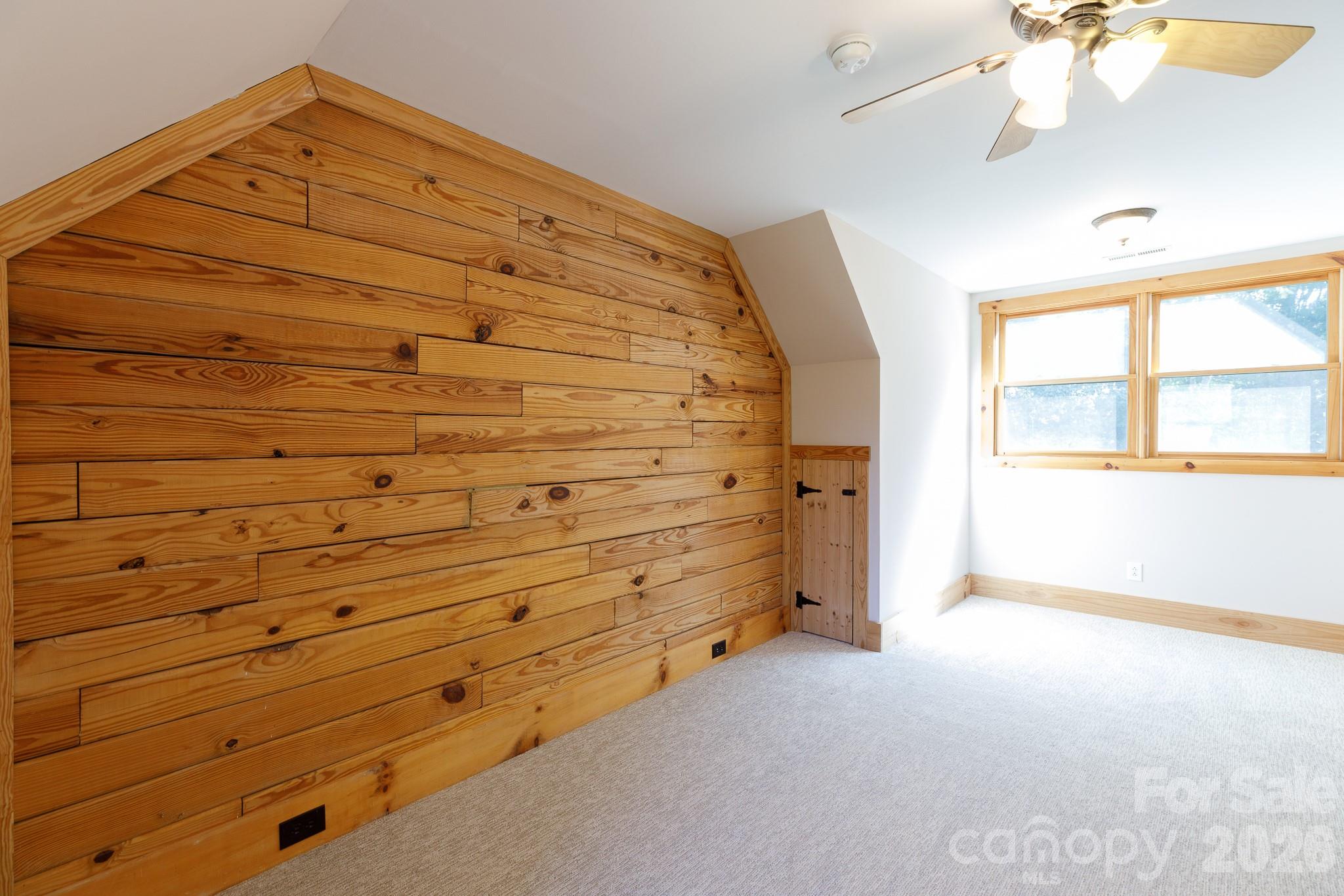 4300 Falcon Hall Way Property Photo 26