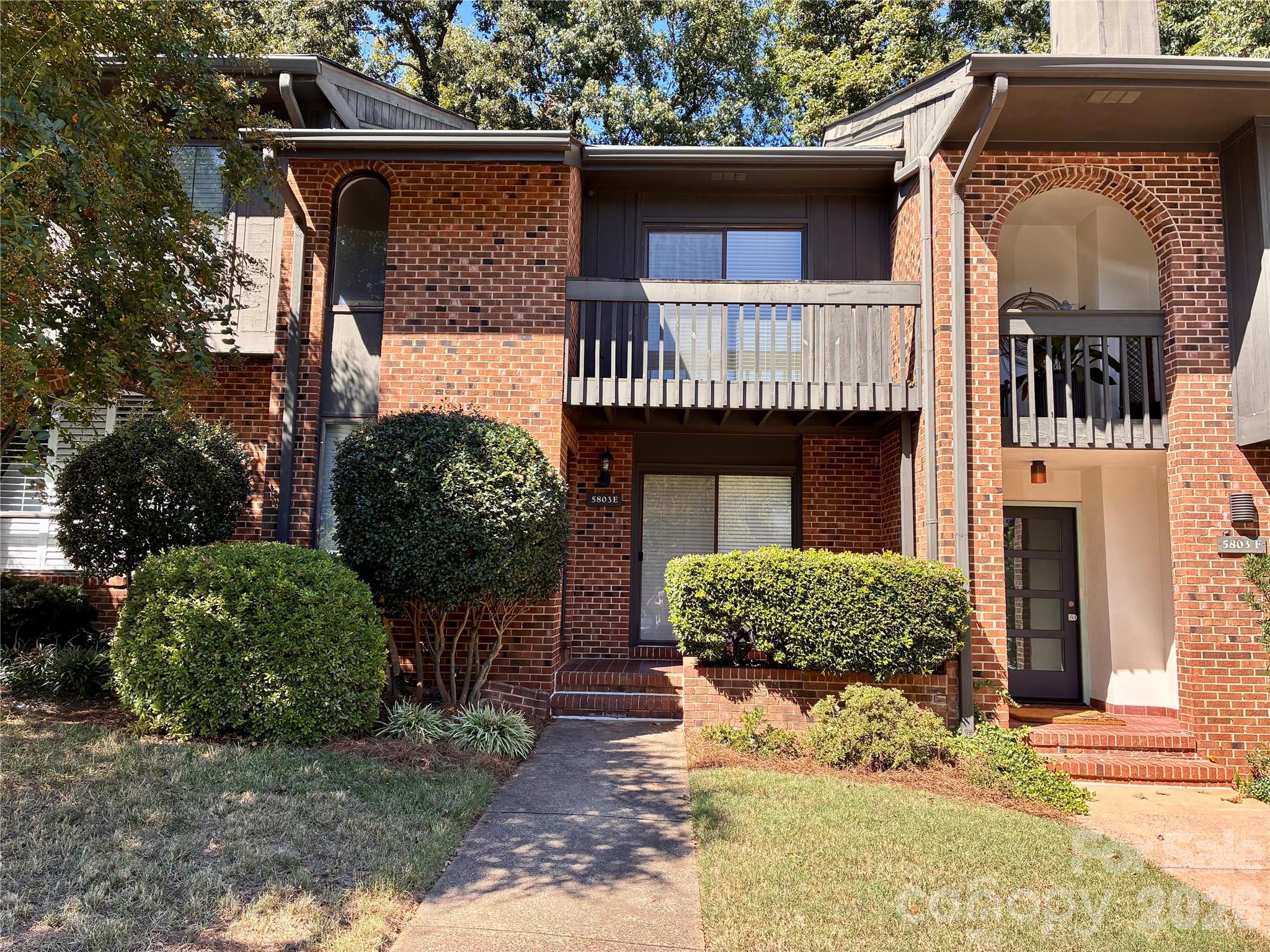 5803 Sharon Road E Property Photo 1