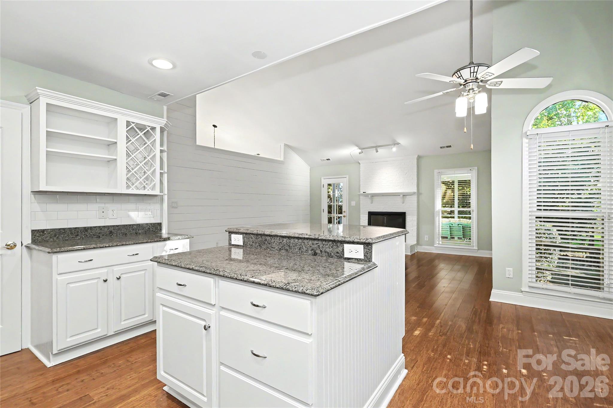 9931 Deer Spring Lane Property Photo 12
