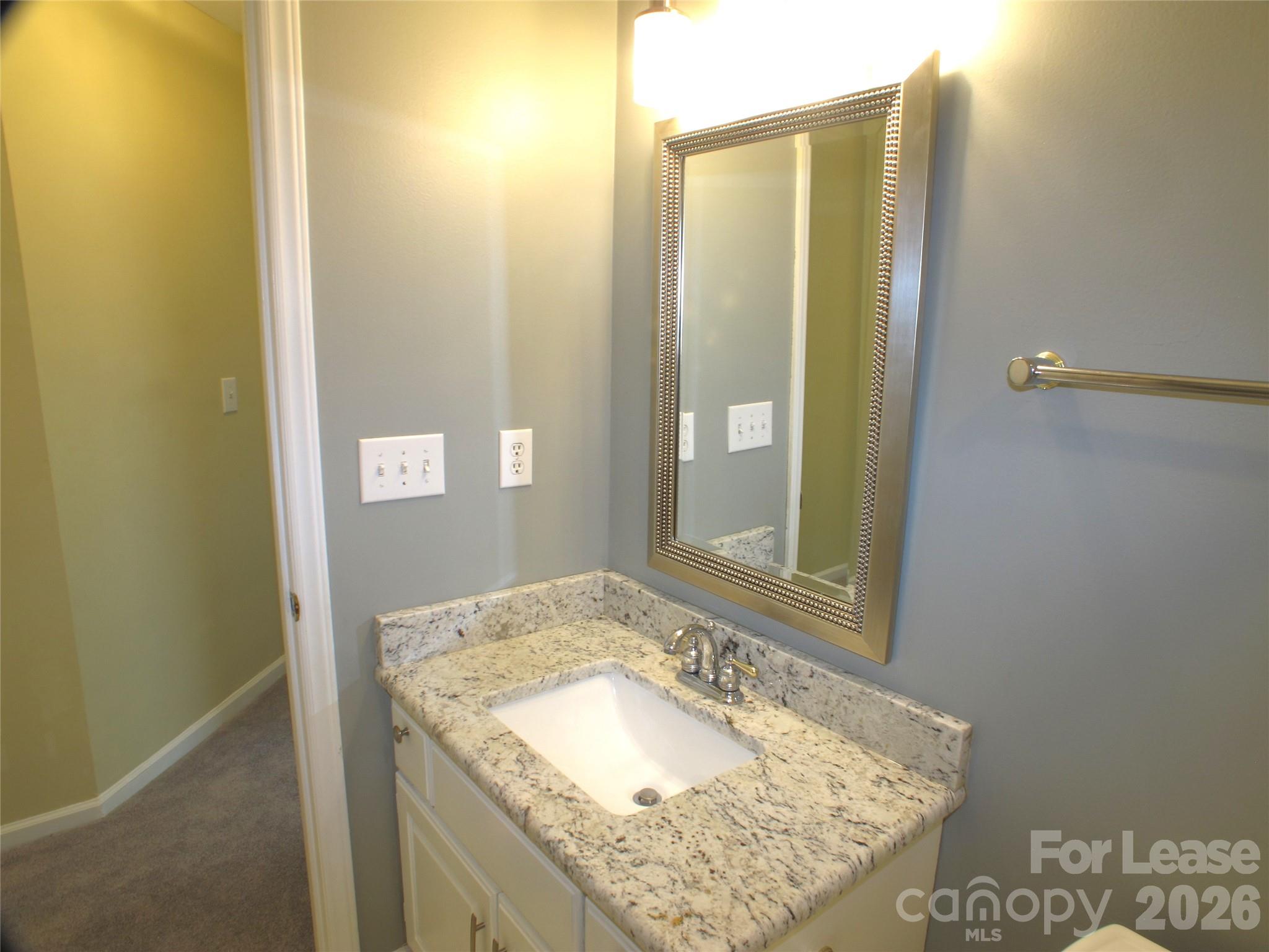 6532 Outer Bridge Lane Property Photo 14
