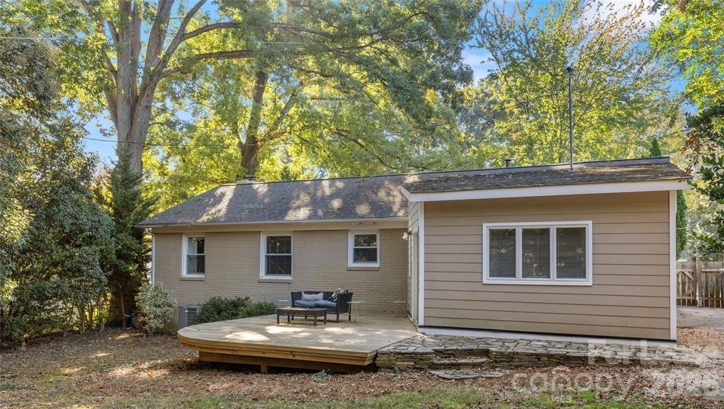 4423 Firwood Lane Property Photo 13