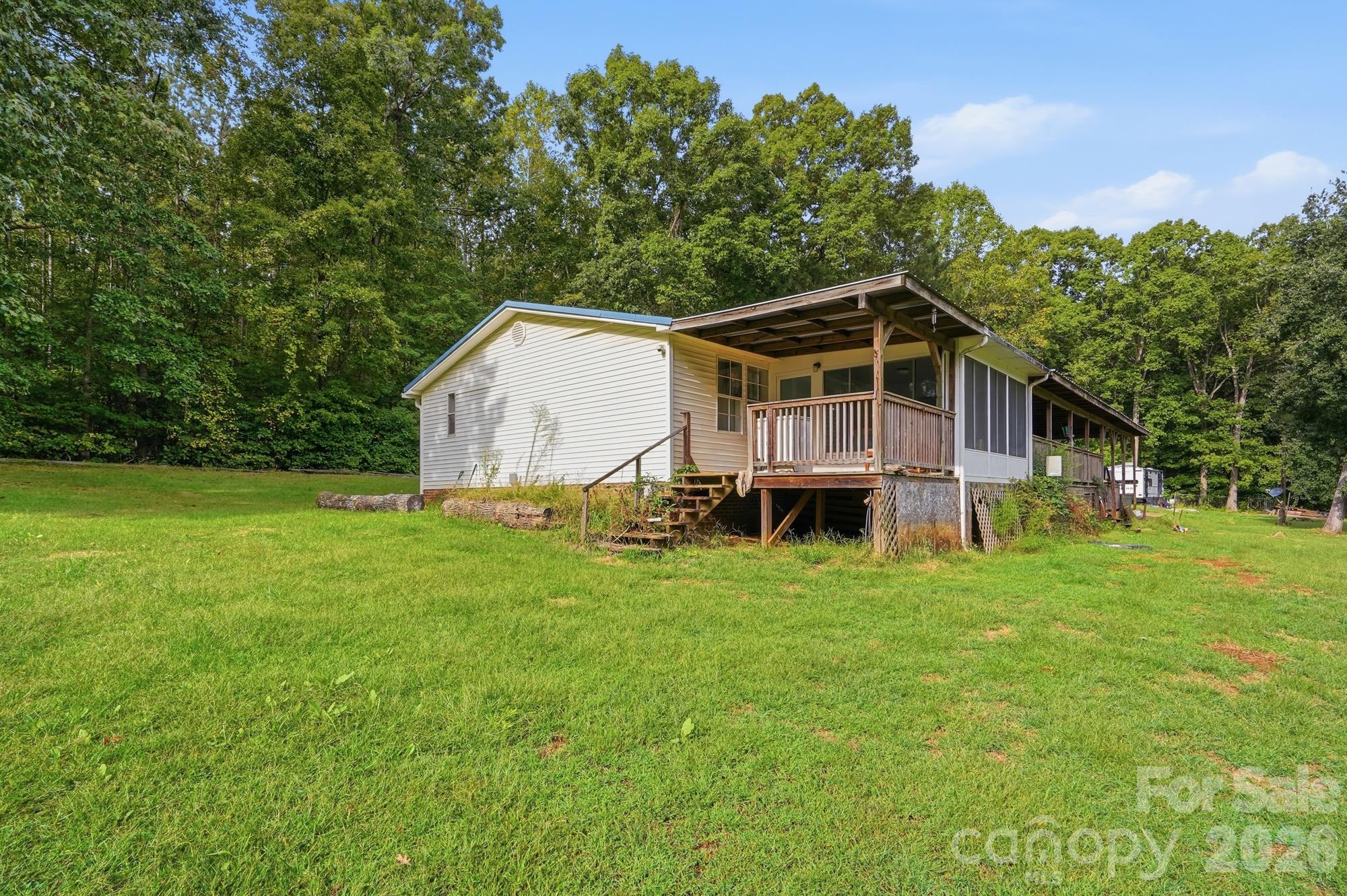 650 Simpson Road Property Photo 5