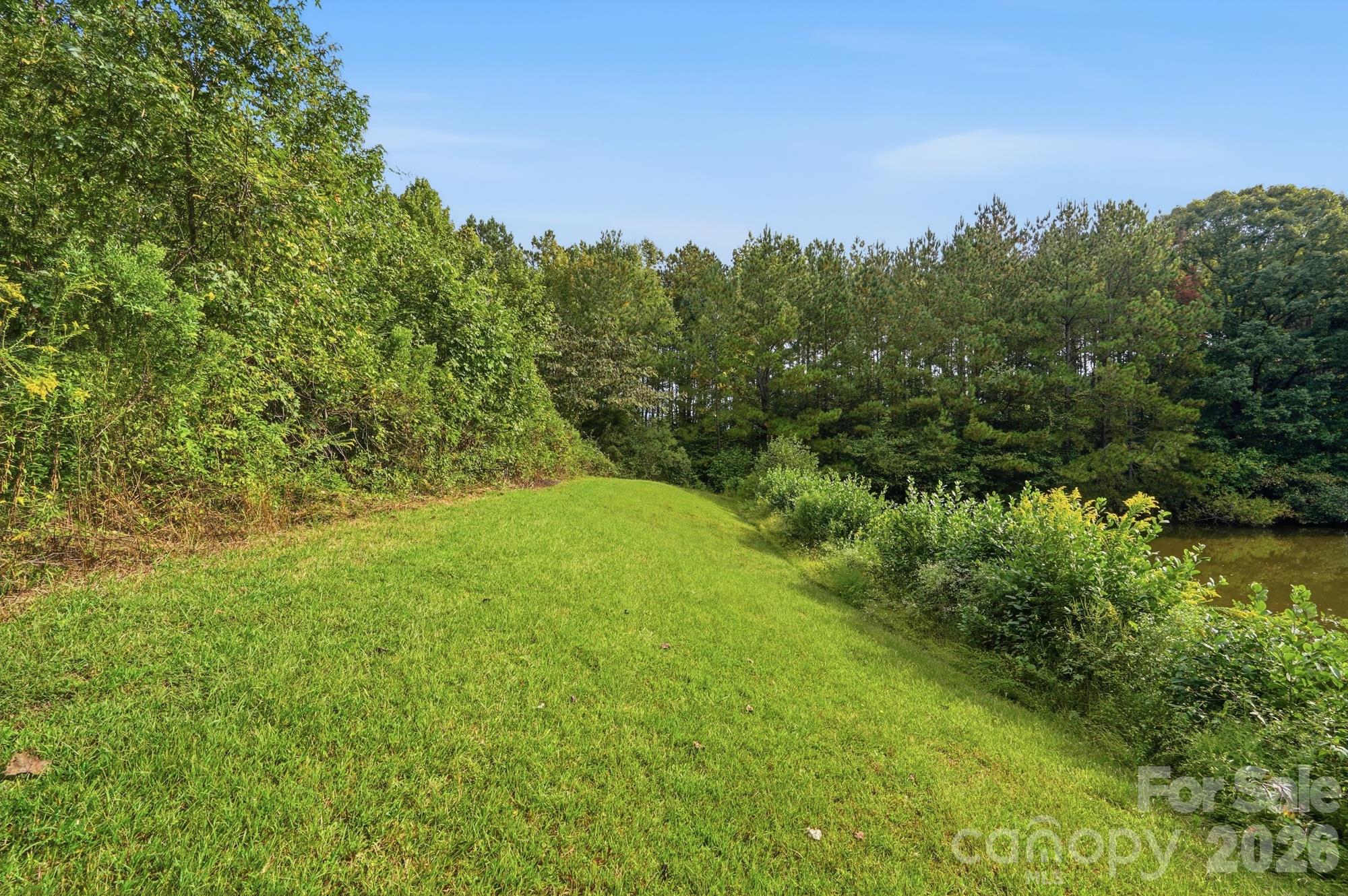650 Simpson Road Property Photo 10