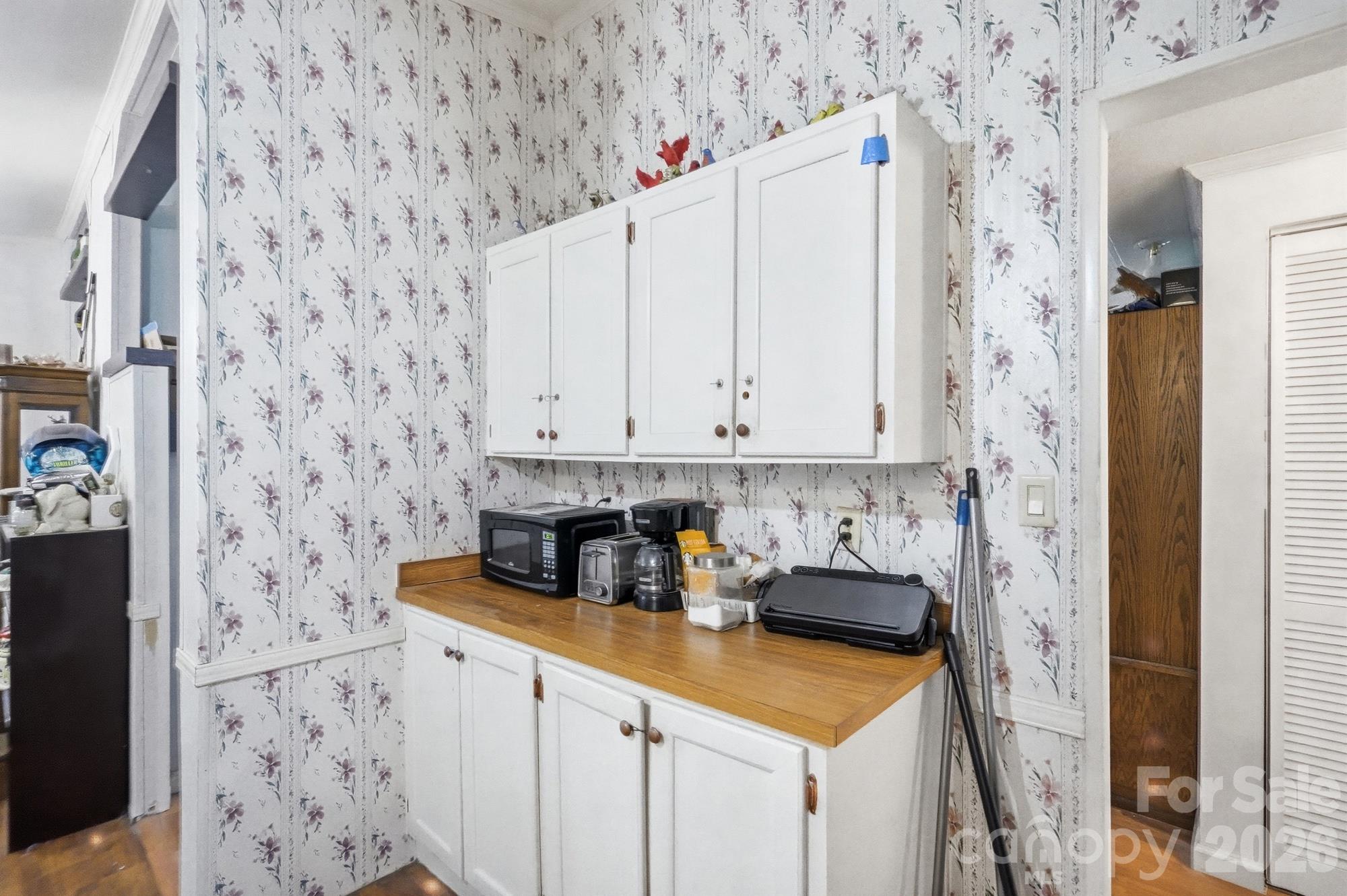 650 Simpson Road Property Photo 23