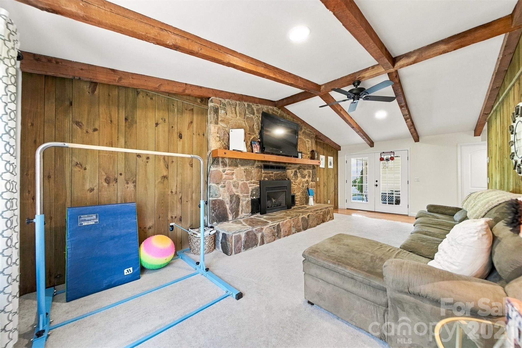 2094 South Fork Drive Property Photo 12