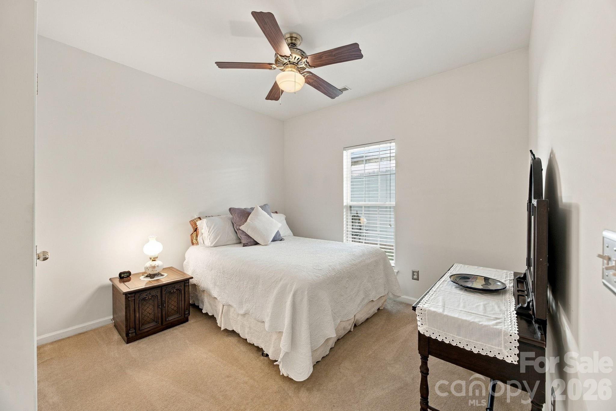 2723 Sunberry Lane Property Photo 19