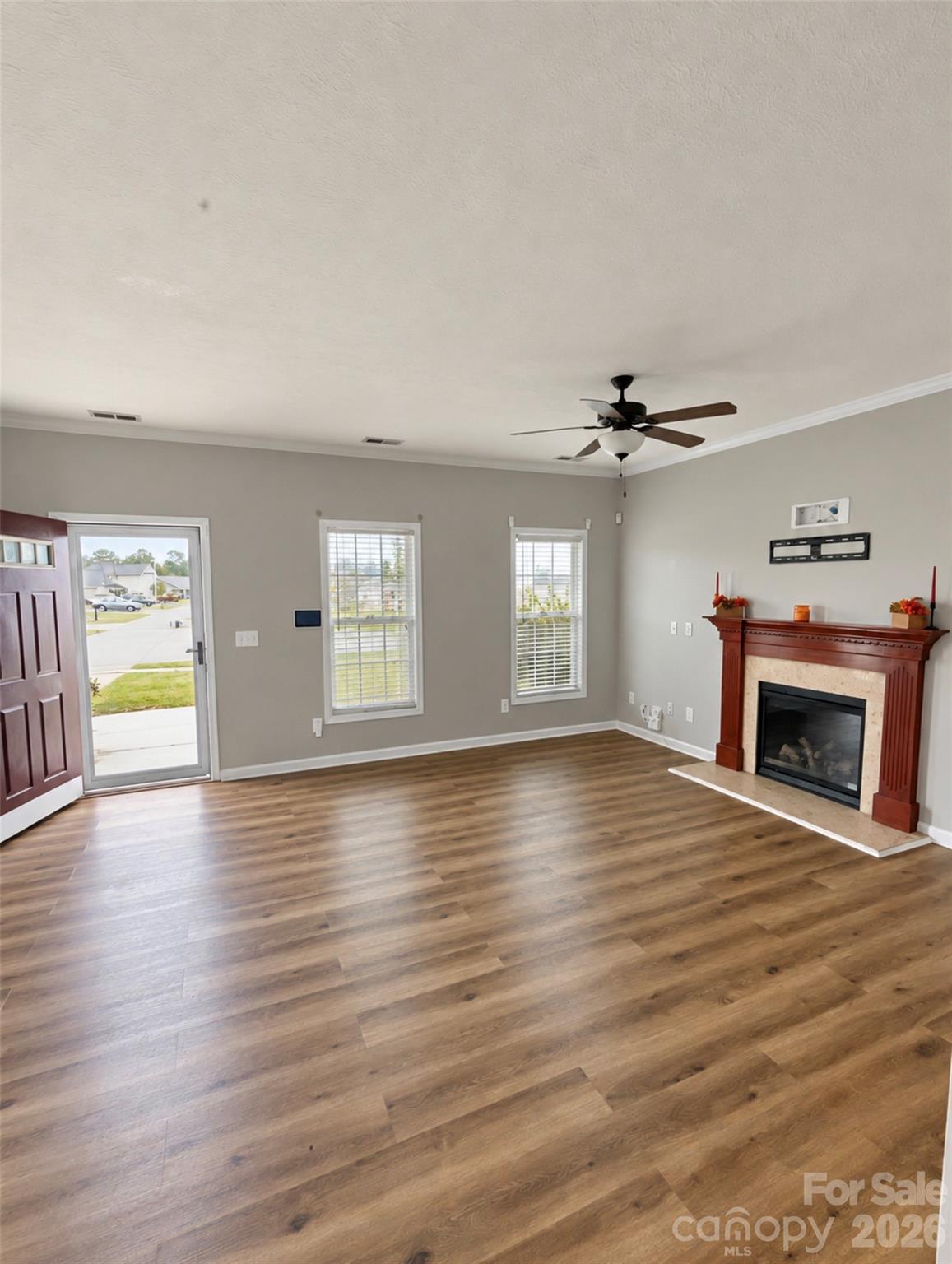 3600 Crosswinds Drive Property Photo 16