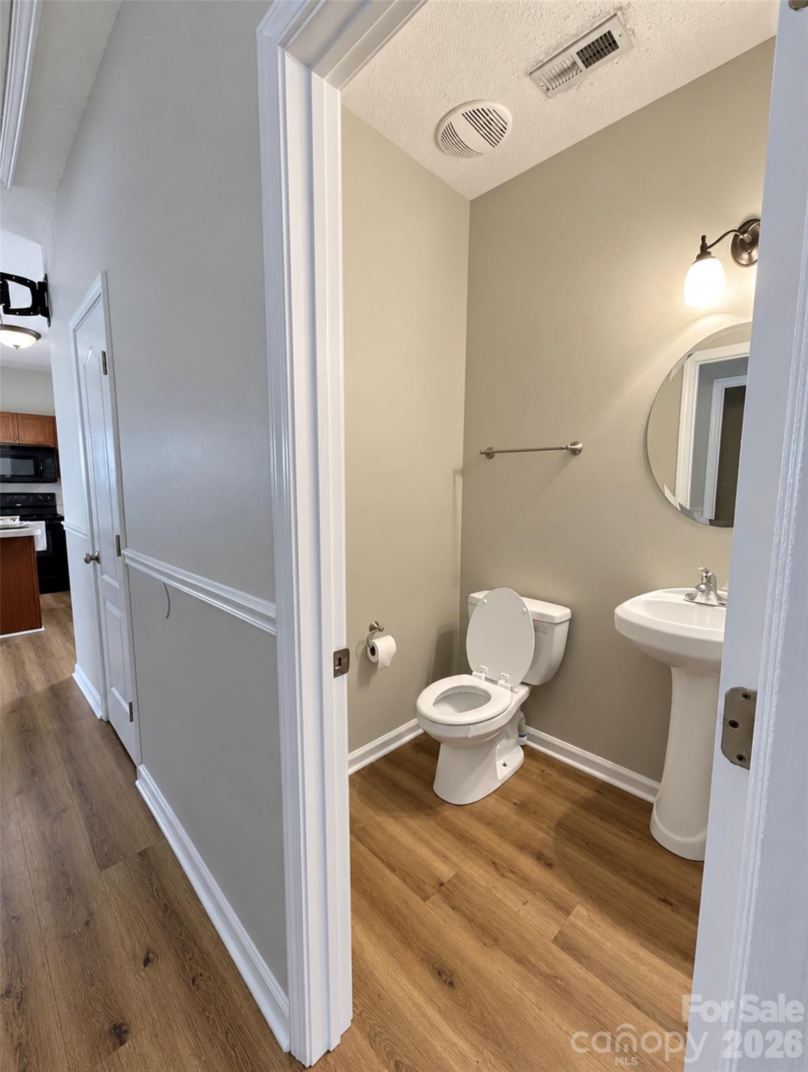 3600 Crosswinds Drive Property Photo 24