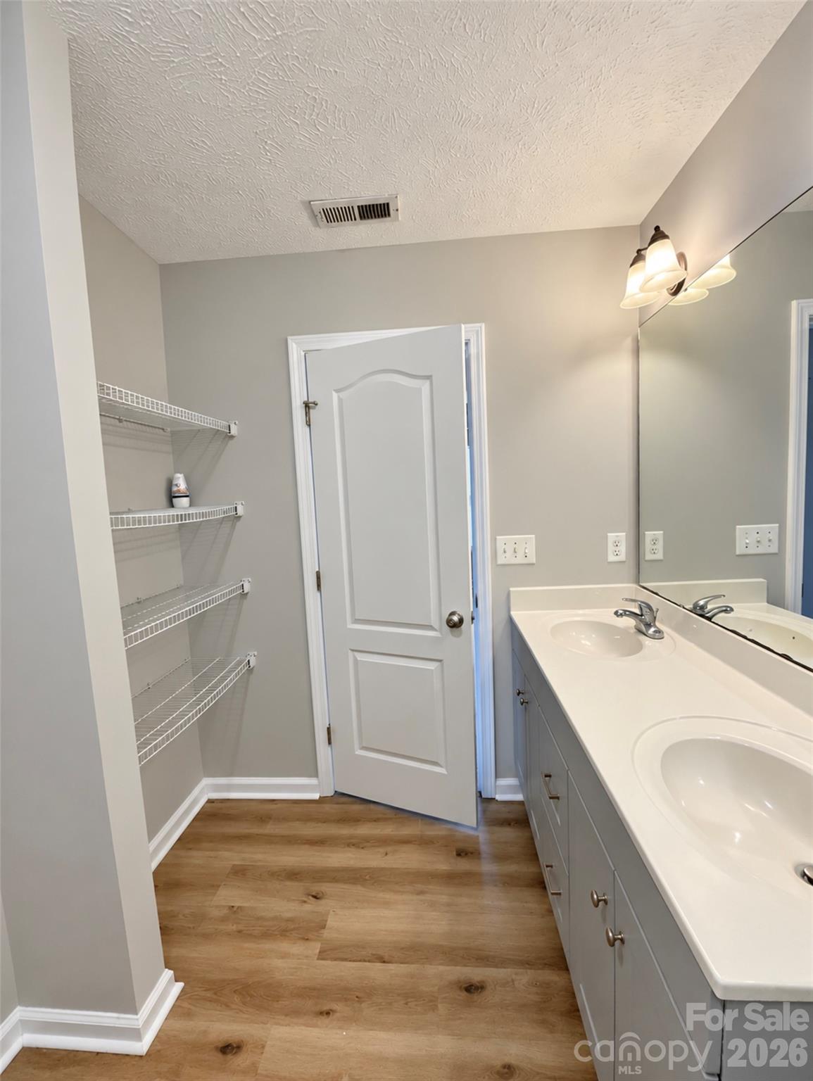 3600 Crosswinds Drive Property Photo 38