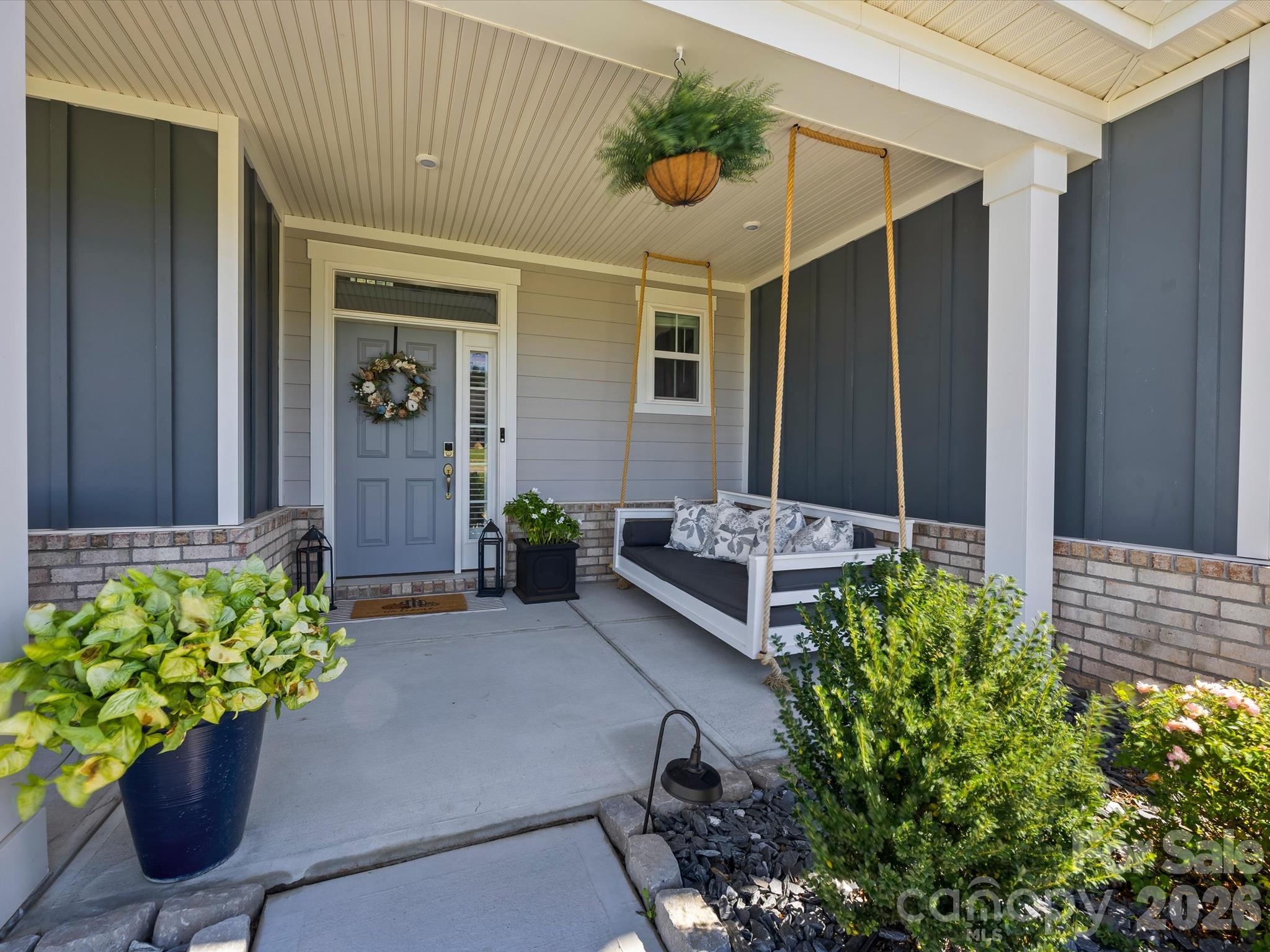 1305 Coppergate Drive Property Photo 3