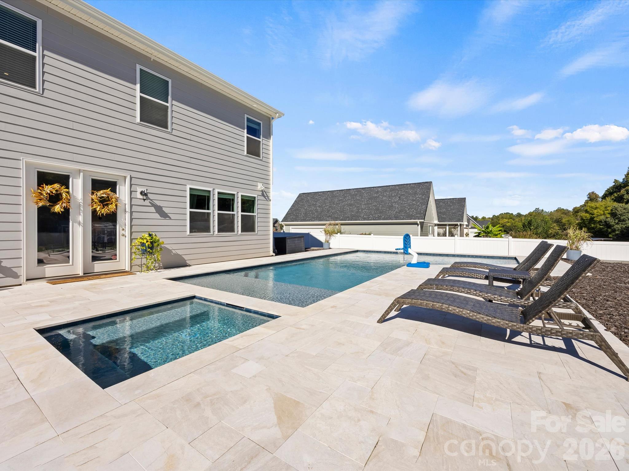 1305 Coppergate Drive Property Photo 11