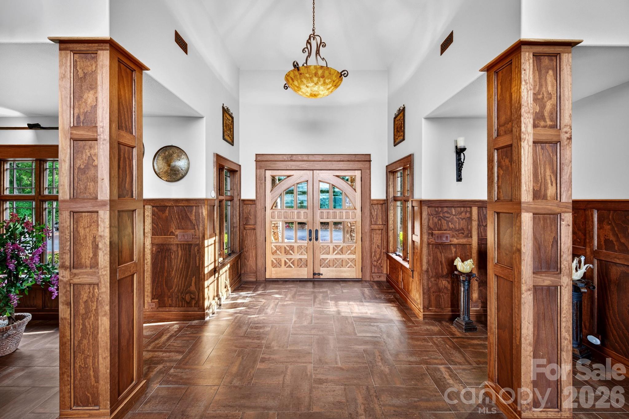 93 Lombard Street Property Photo 10