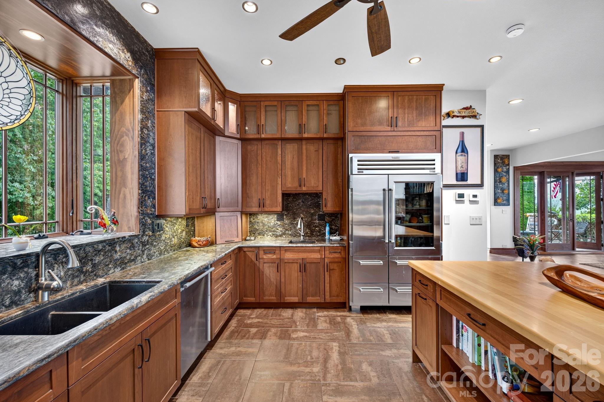 93 Lombard Street Property Photo 15