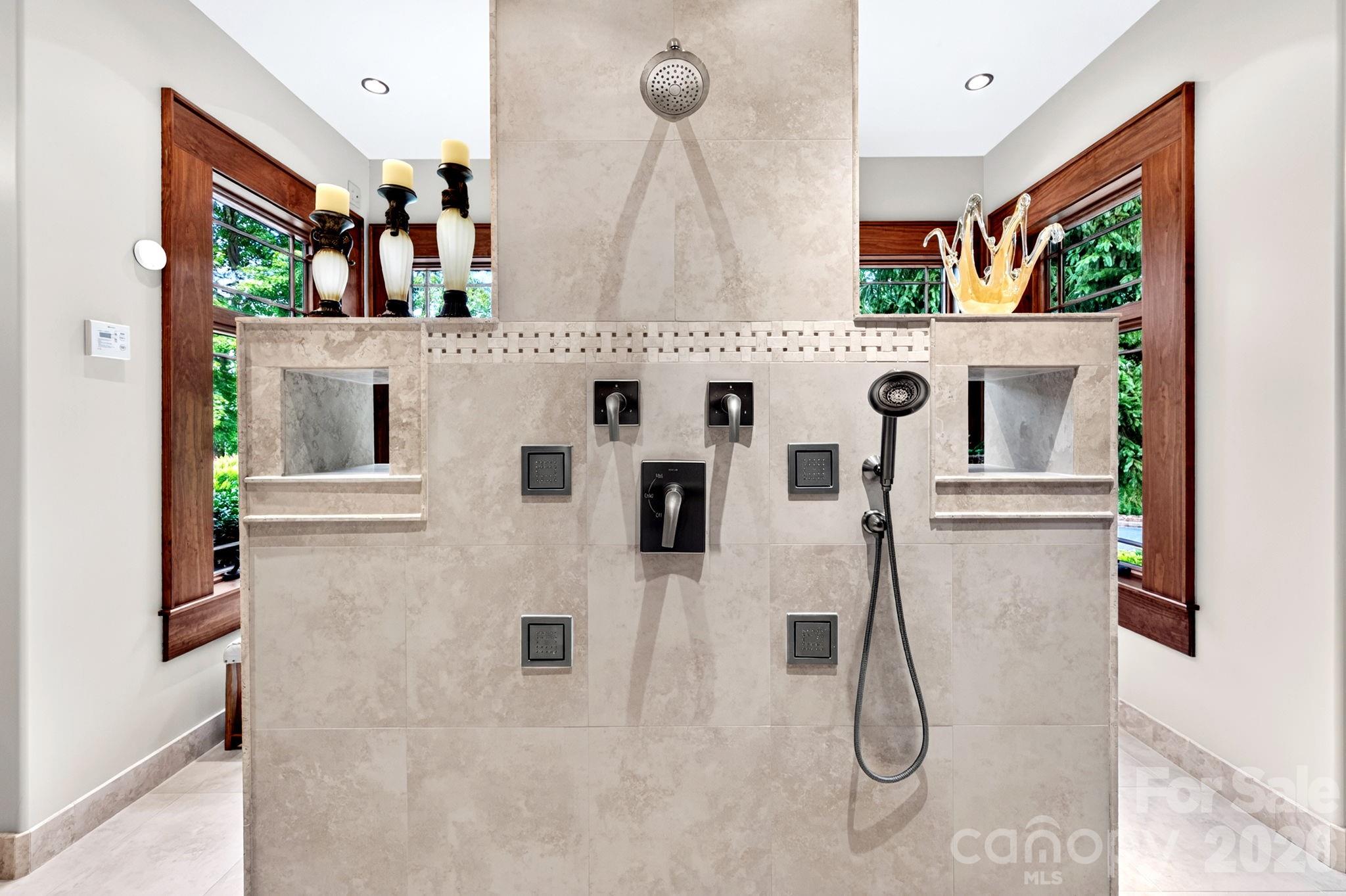 93 Lombard Street Property Photo 23