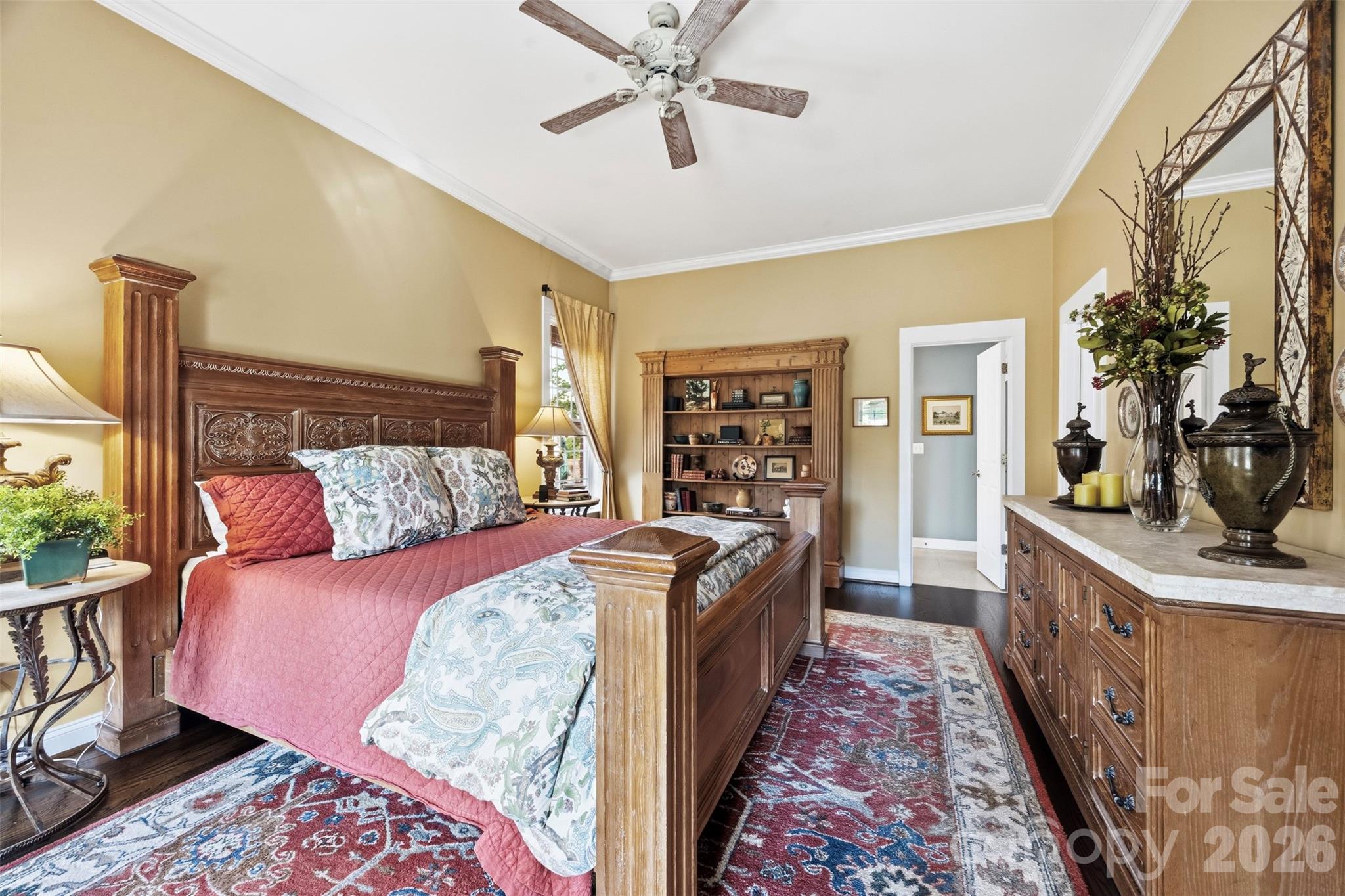 240 Hawthorne Park Avenue Property Photo 13