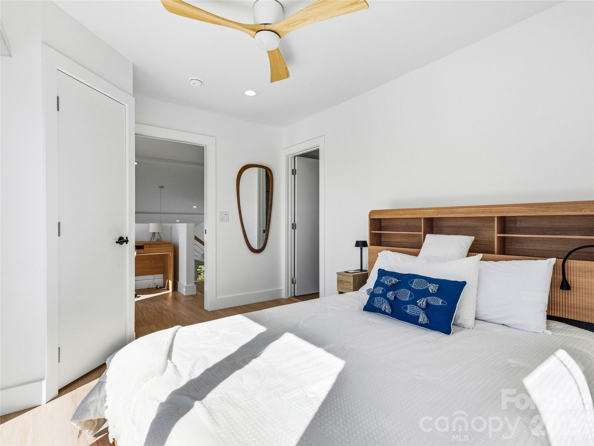 700 Sunnyside Drive Property Photo 15
