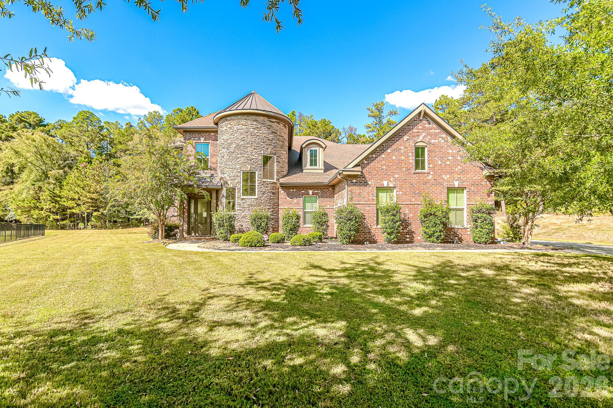 16202 Monnet Place Court Property Photo 1