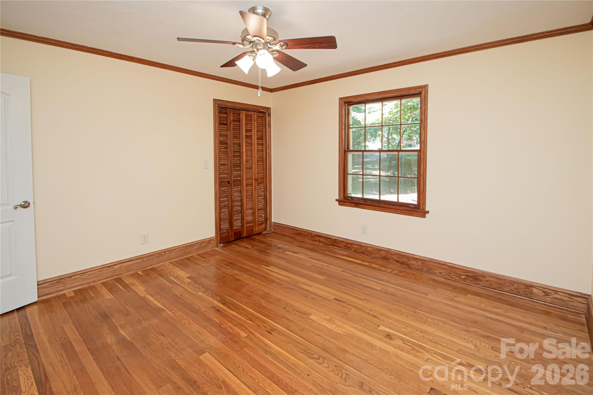 7400 Oakwood Lane Property Photo 30
