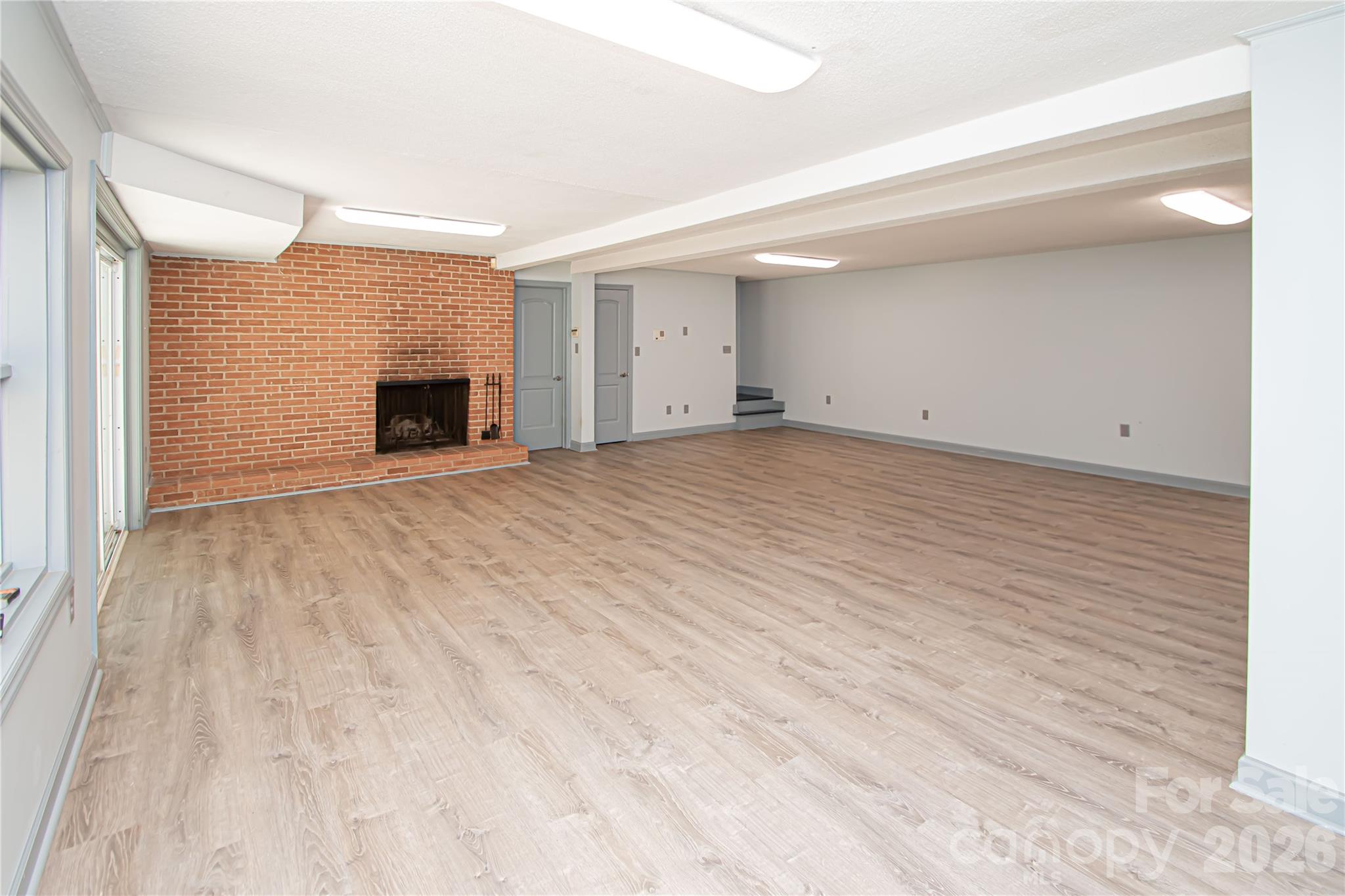 7400 Oakwood Lane Property Photo 43