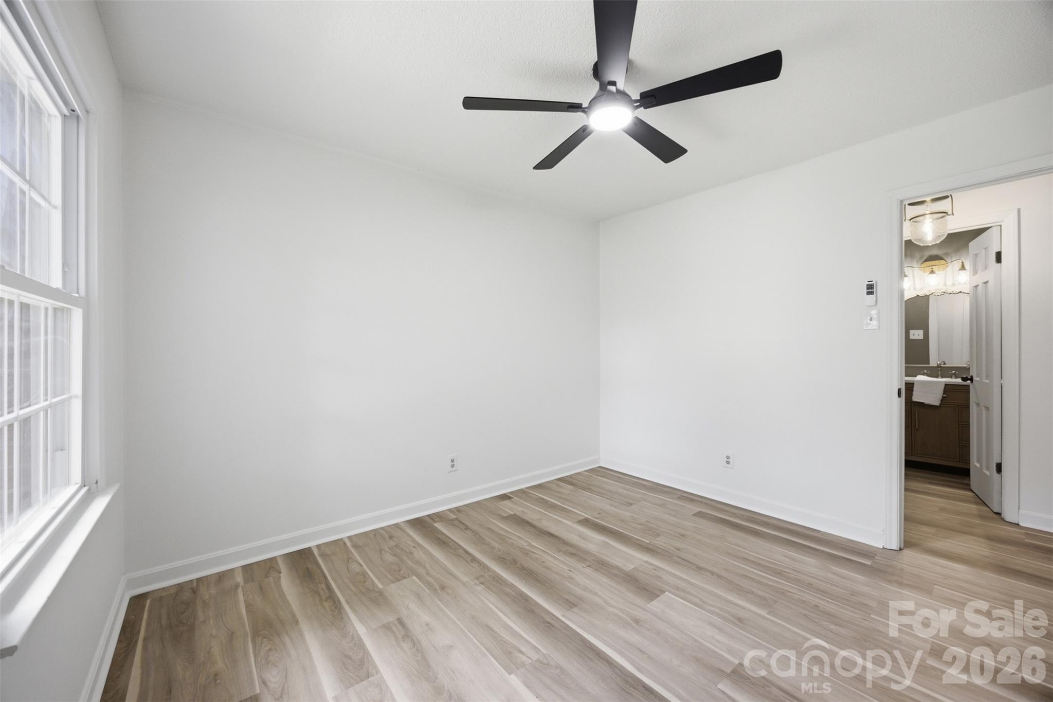 3101 Canterberry Drive Property Photo 19