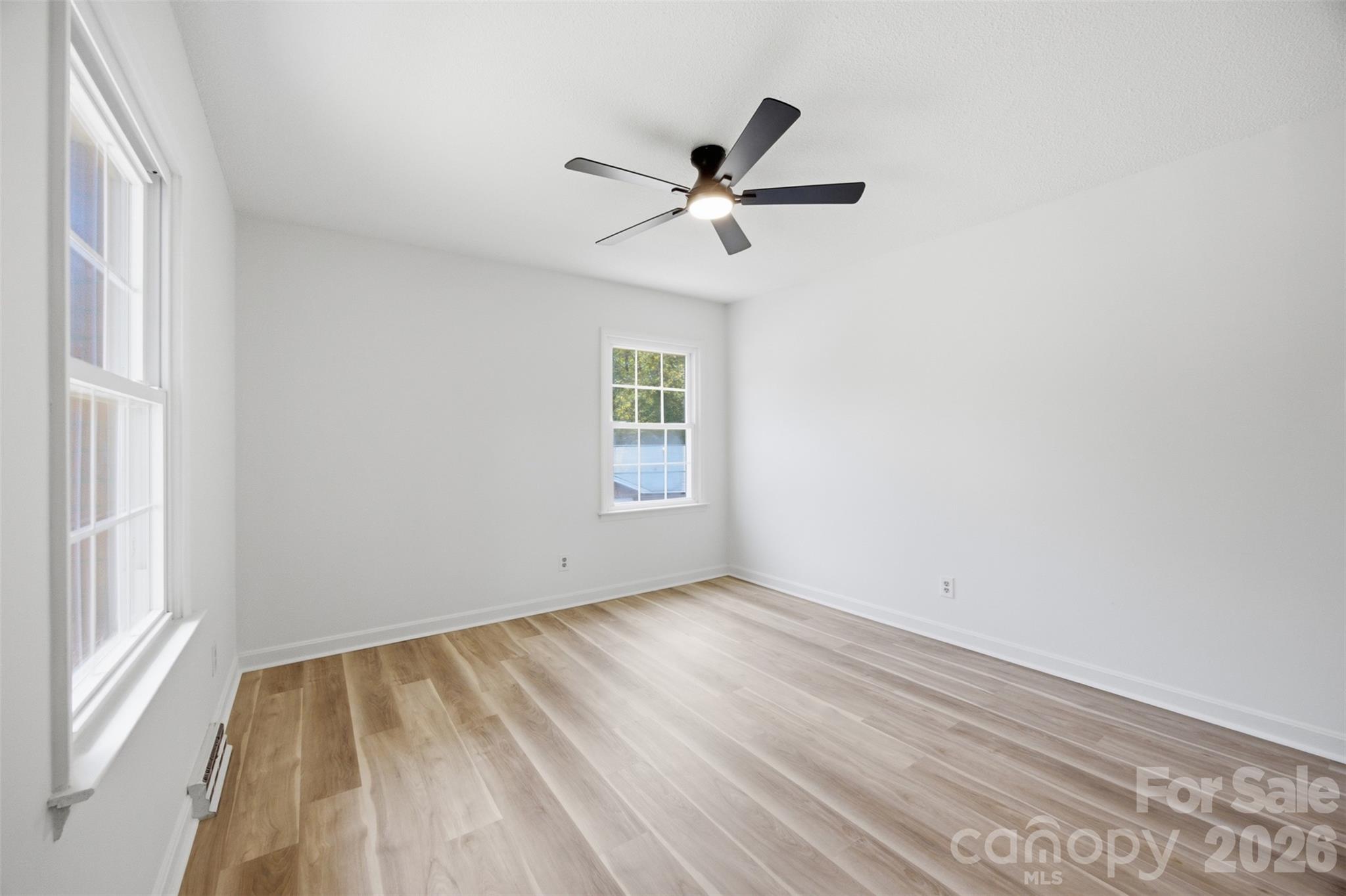 3101 Canterberry Drive Property Photo 35