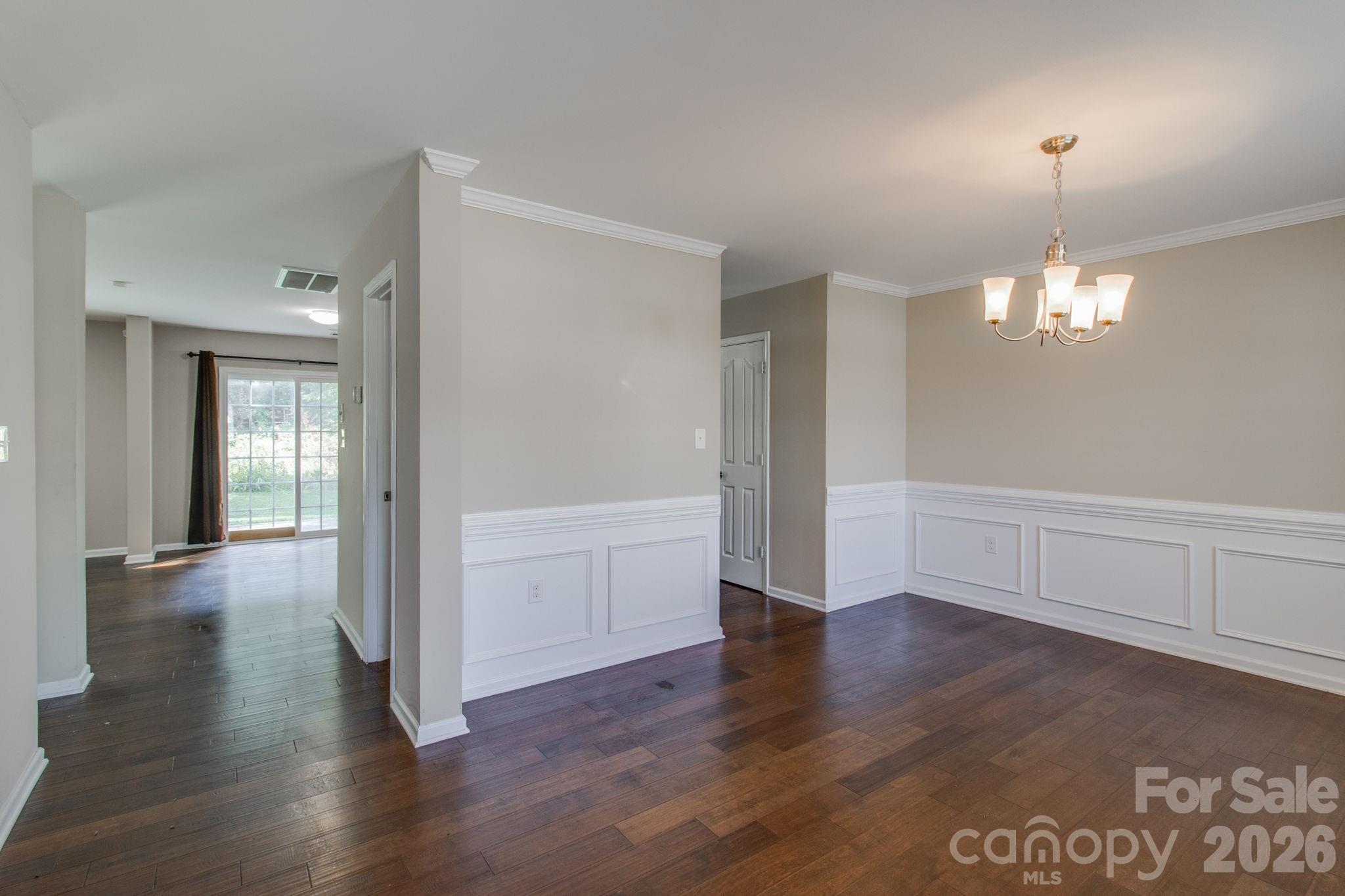 2115 Fieldstone Gate Cove Property Photo 5
