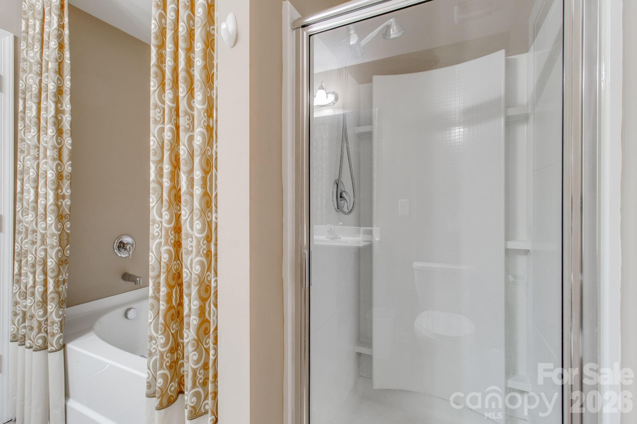 2115 Fieldstone Gate Cove Property Photo 21