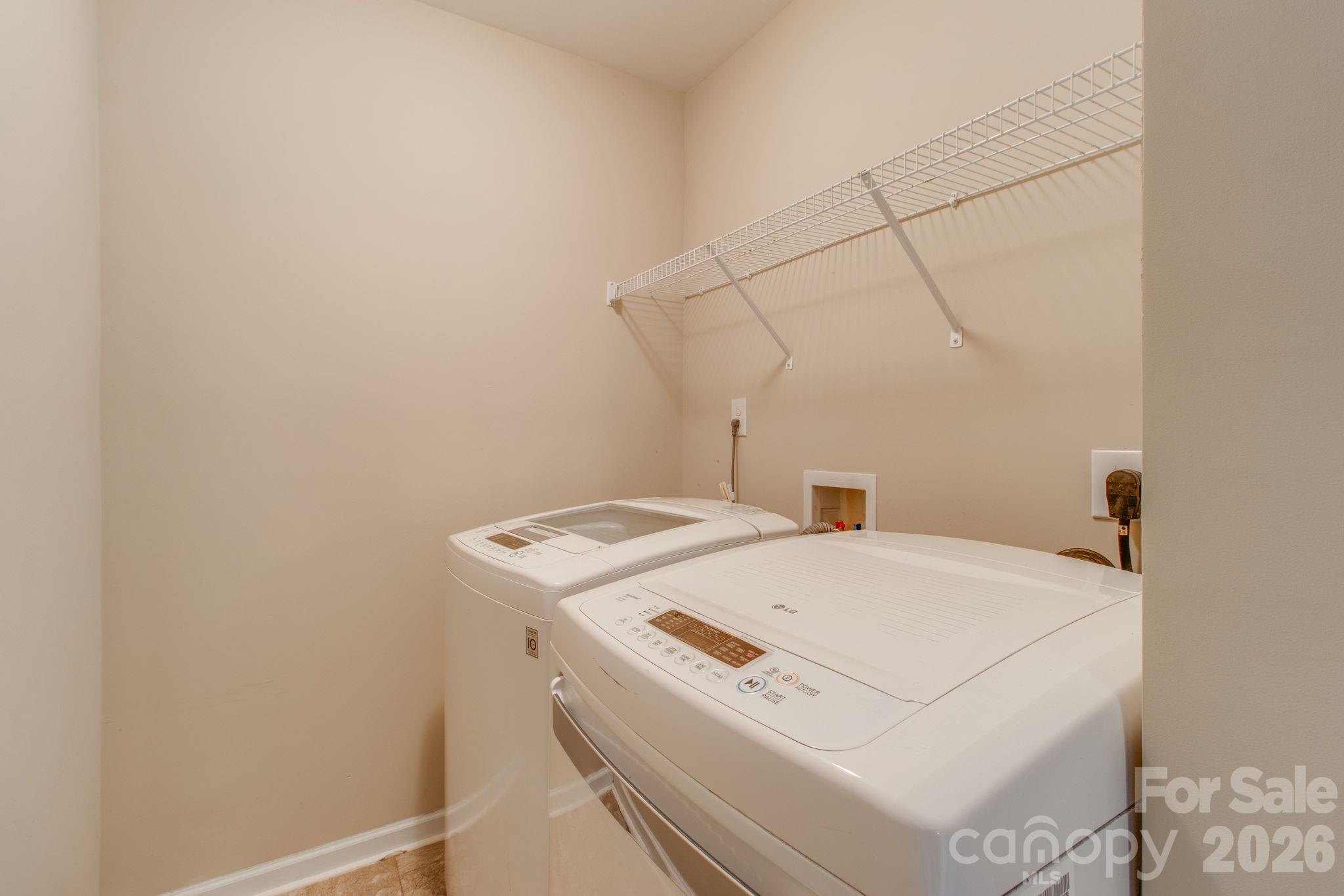 2115 Fieldstone Gate Cove Property Photo 30