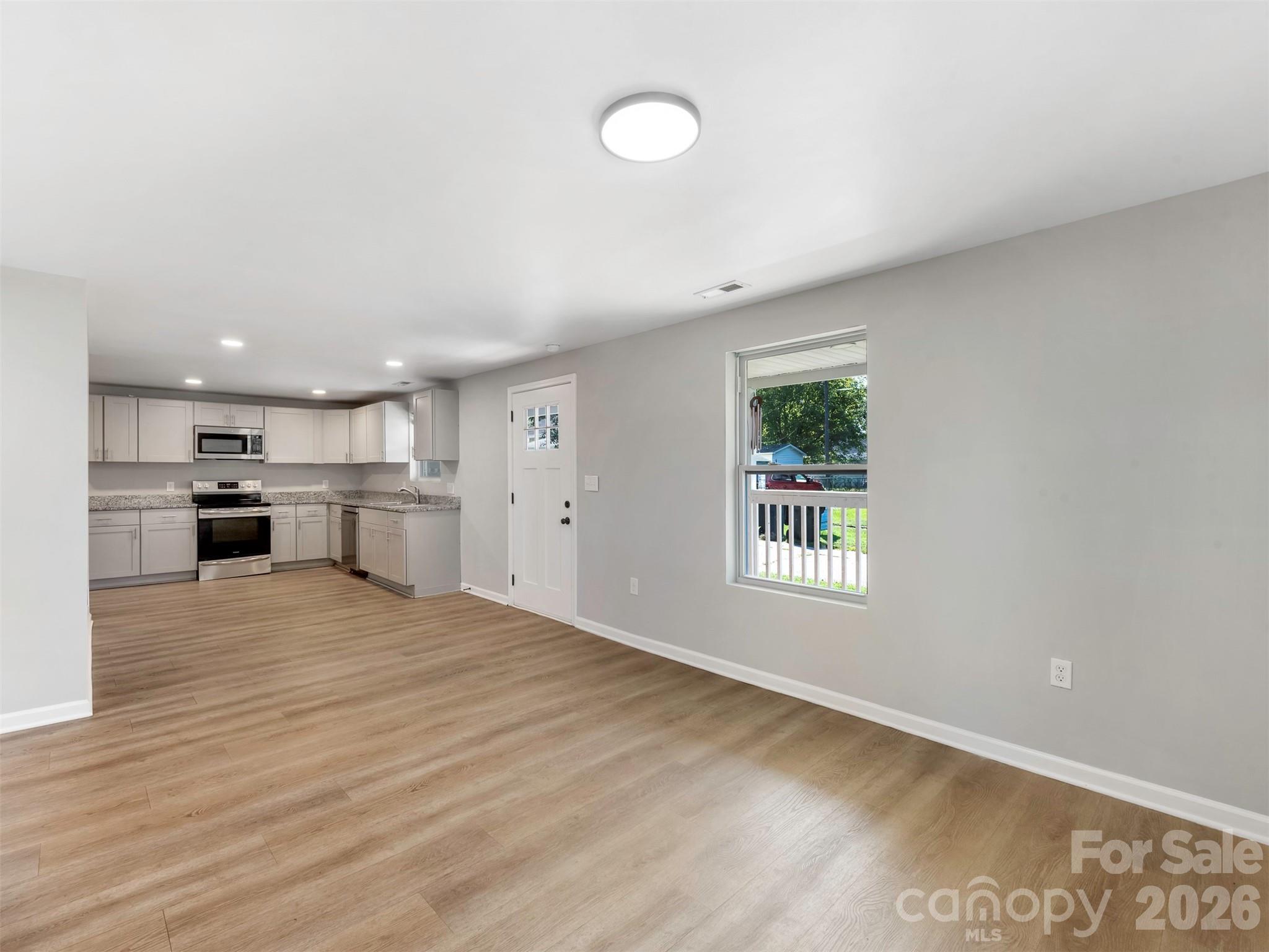 106 Park Street Property Photo 6