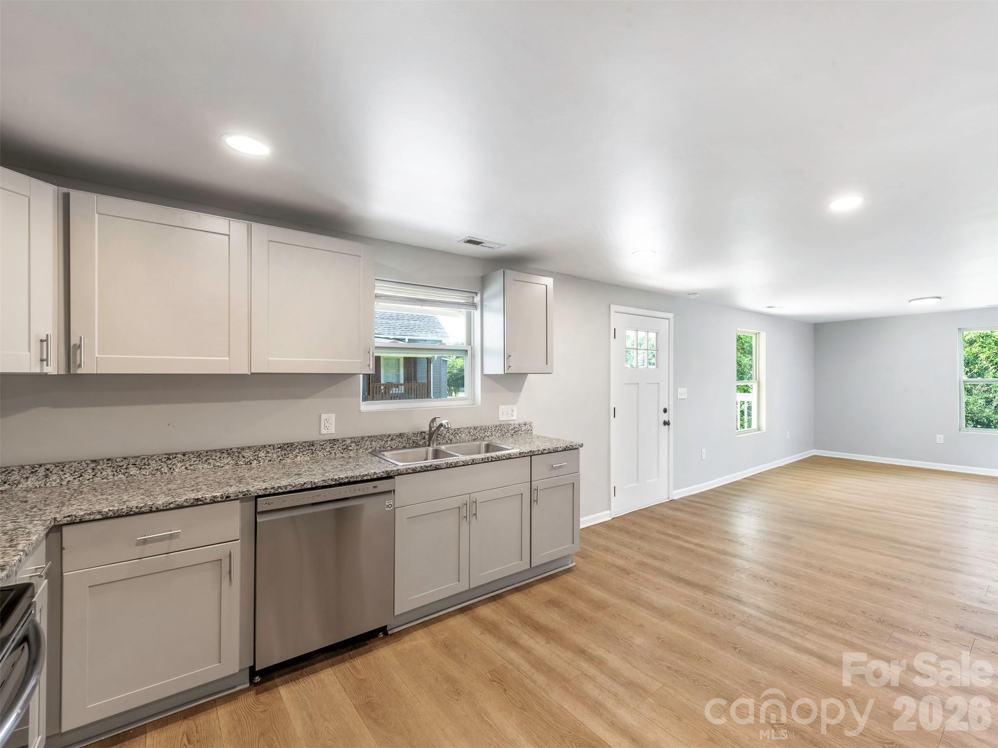 106 Park Street Property Photo 12