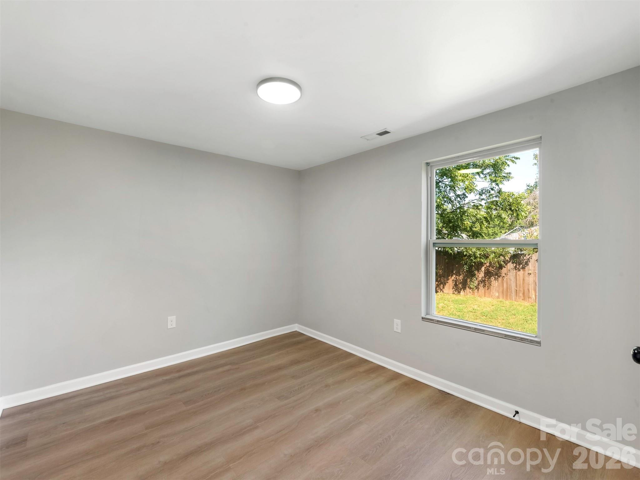 106 Park Street Property Photo 18