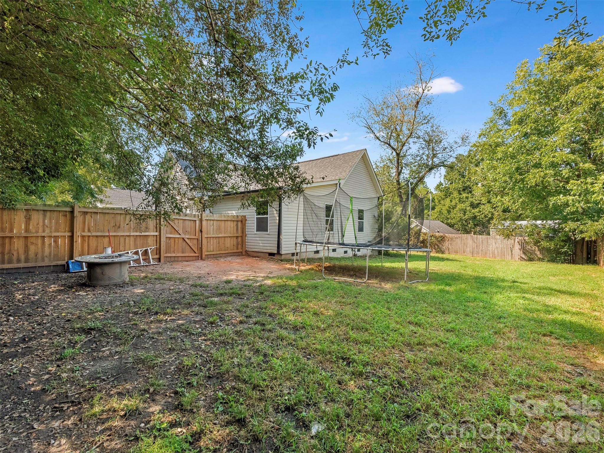 106 Park Street Property Photo 25