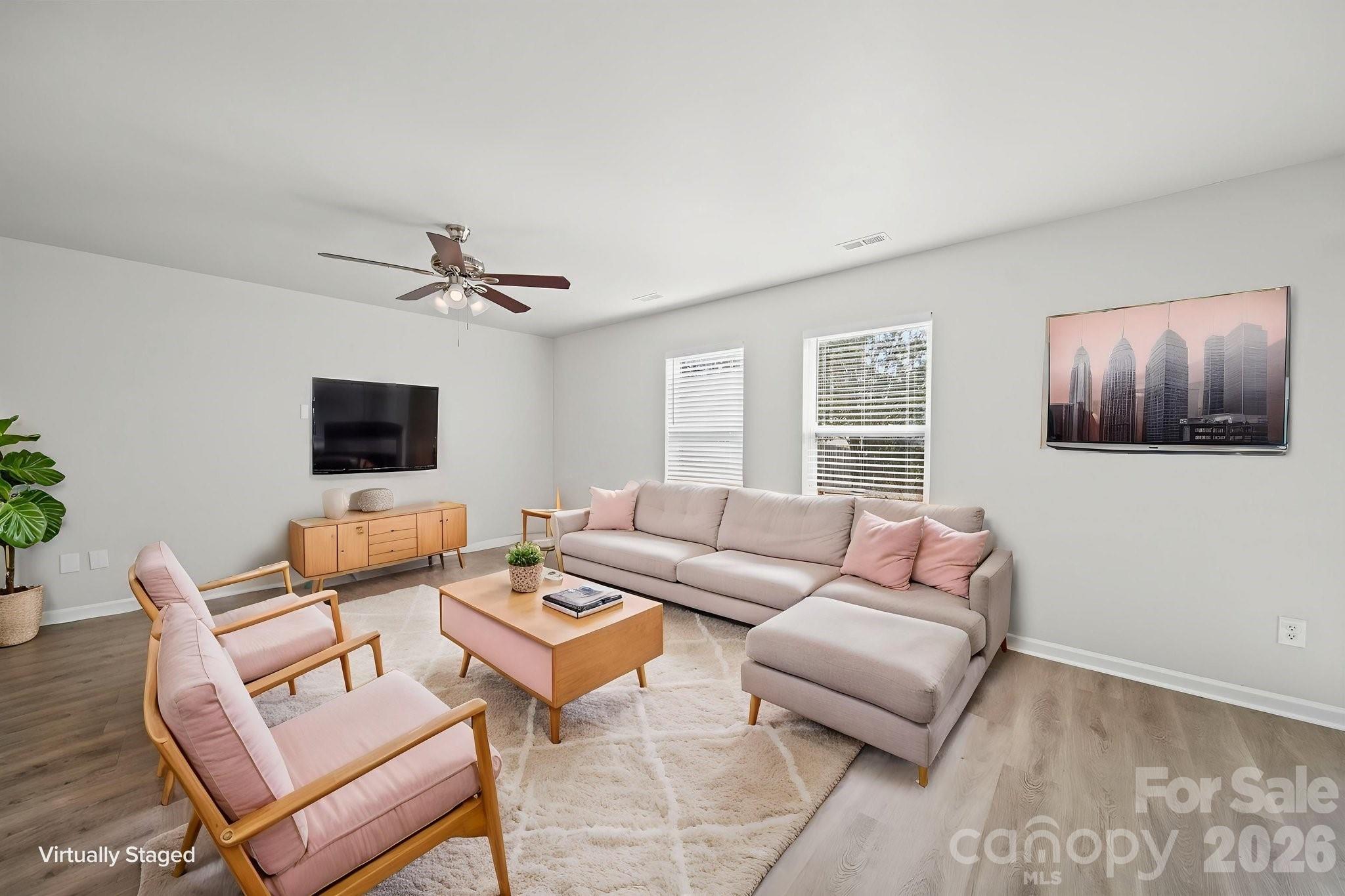 1820 Rustic Barn Drive Property Photo 10