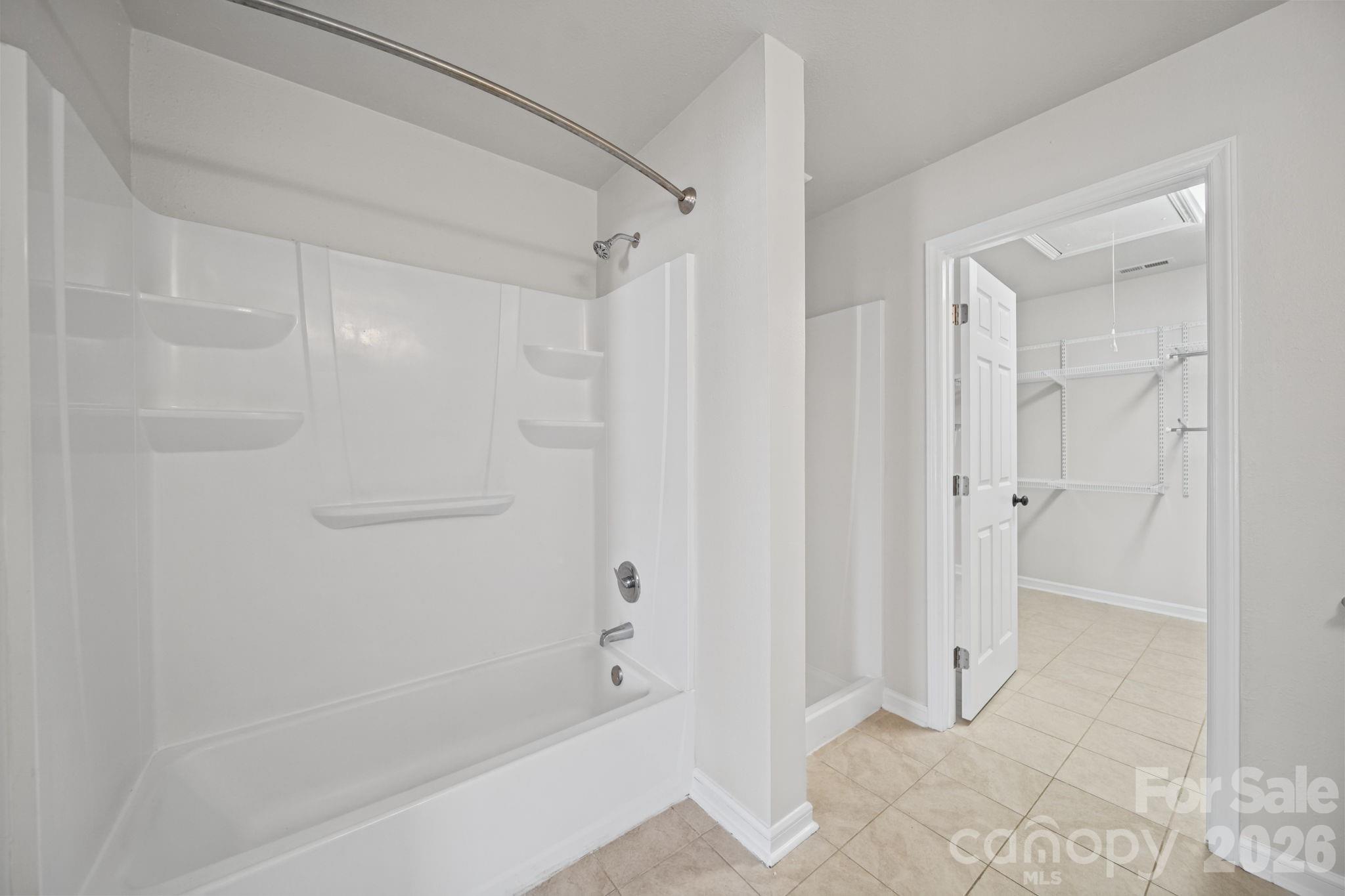 1820 Rustic Barn Drive Property Photo 20