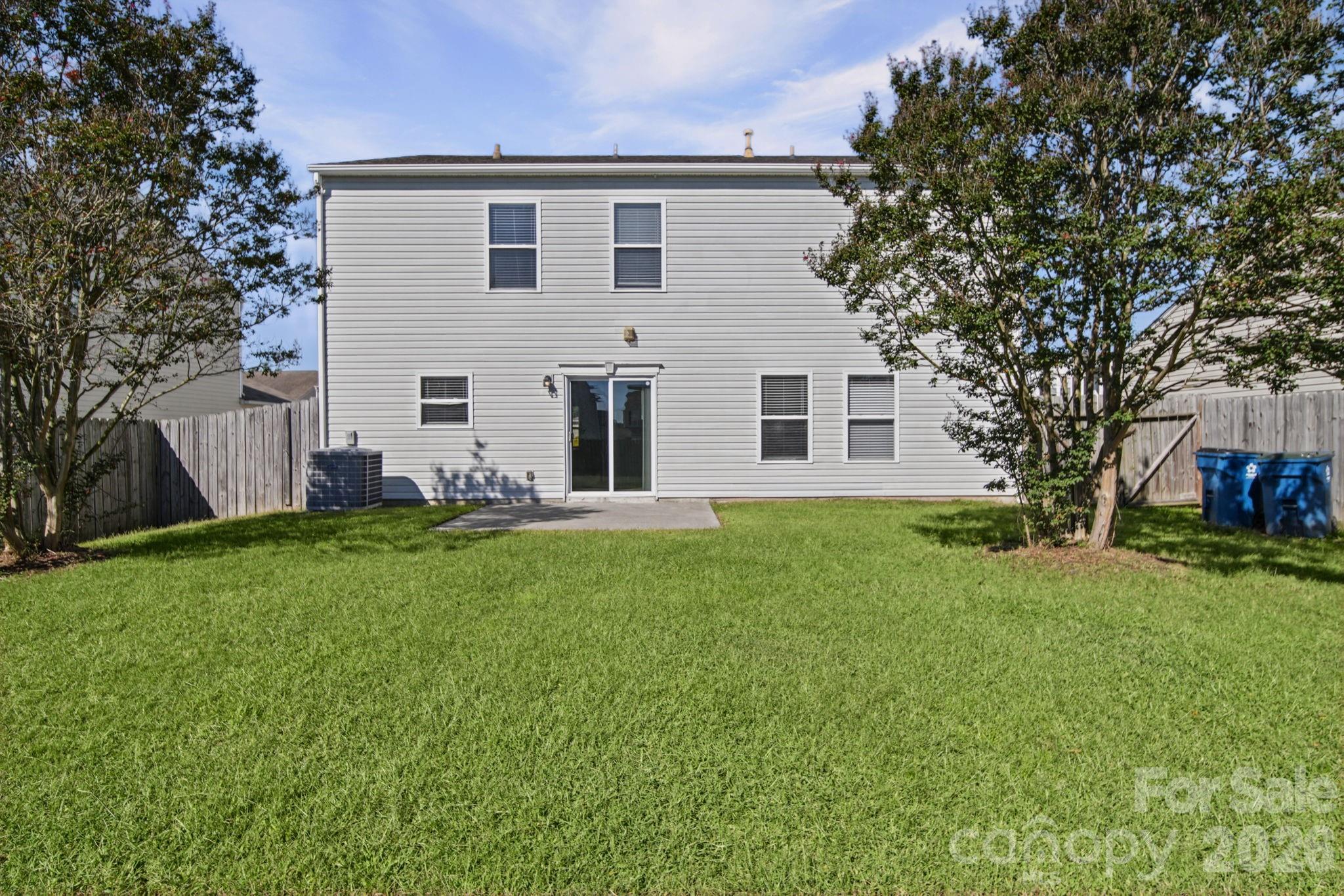 1820 Rustic Barn Drive Property Photo 29