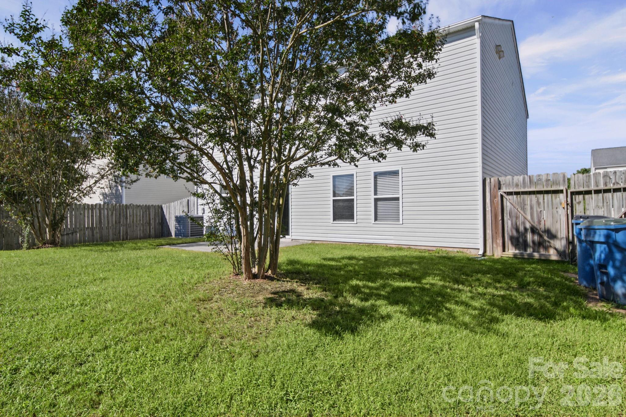 1820 Rustic Barn Drive Property Photo 31