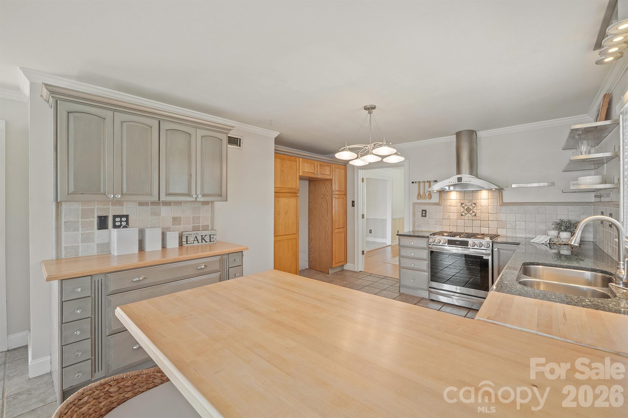 20919 Island Forest Drive Property Photo 18