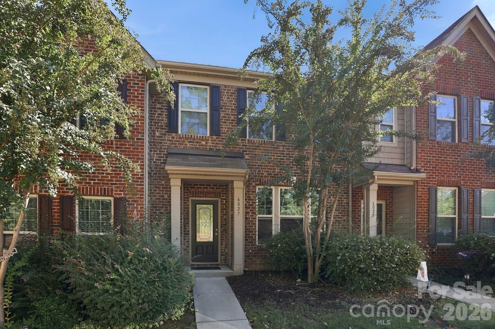 6027 Turkey Oak Lane Property Photo 1