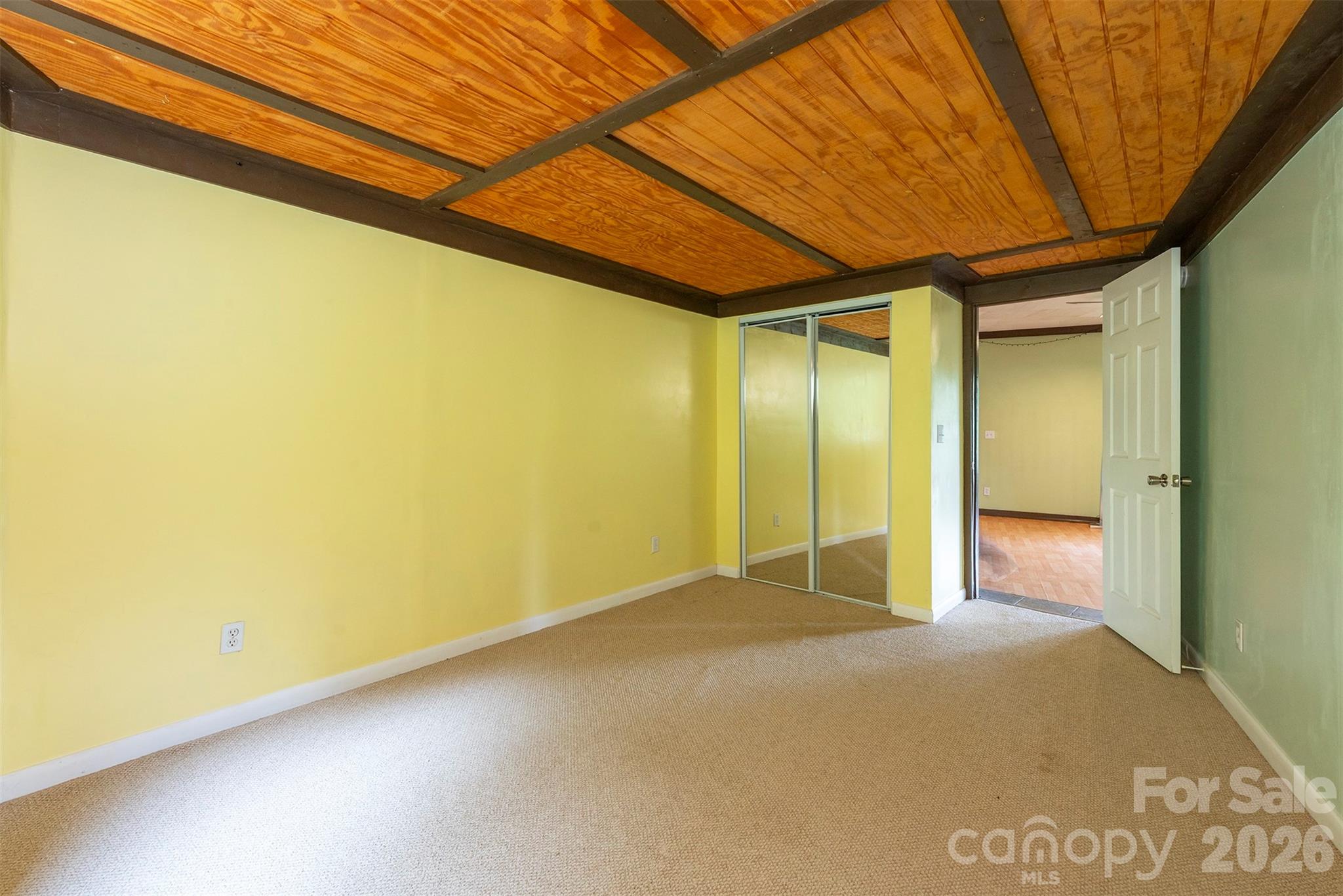 281 Bearwallow Trail Property Photo 22