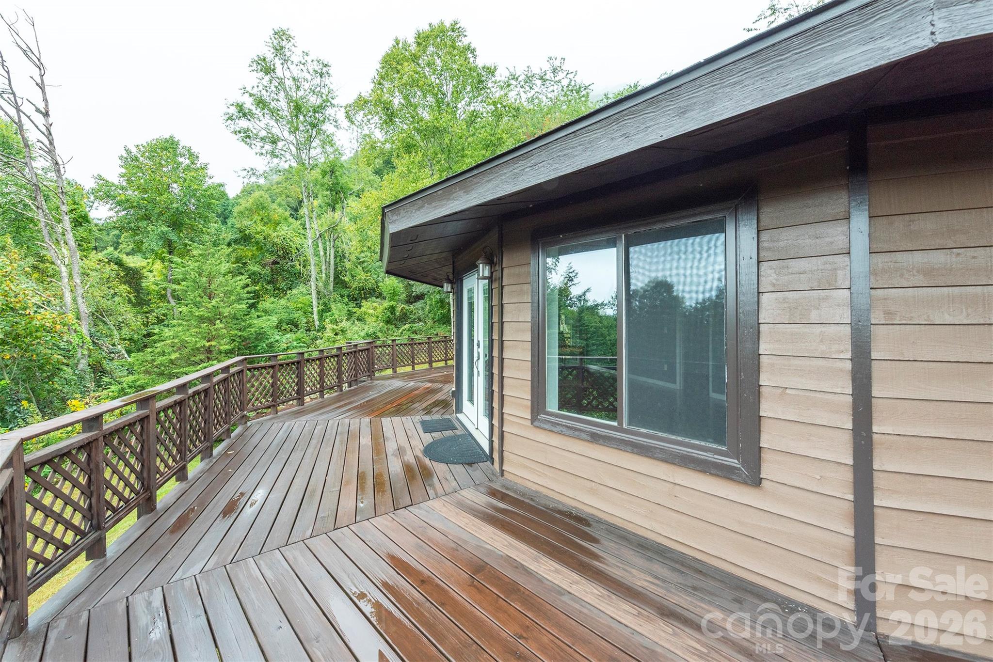 281 Bearwallow Trail Property Photo 32