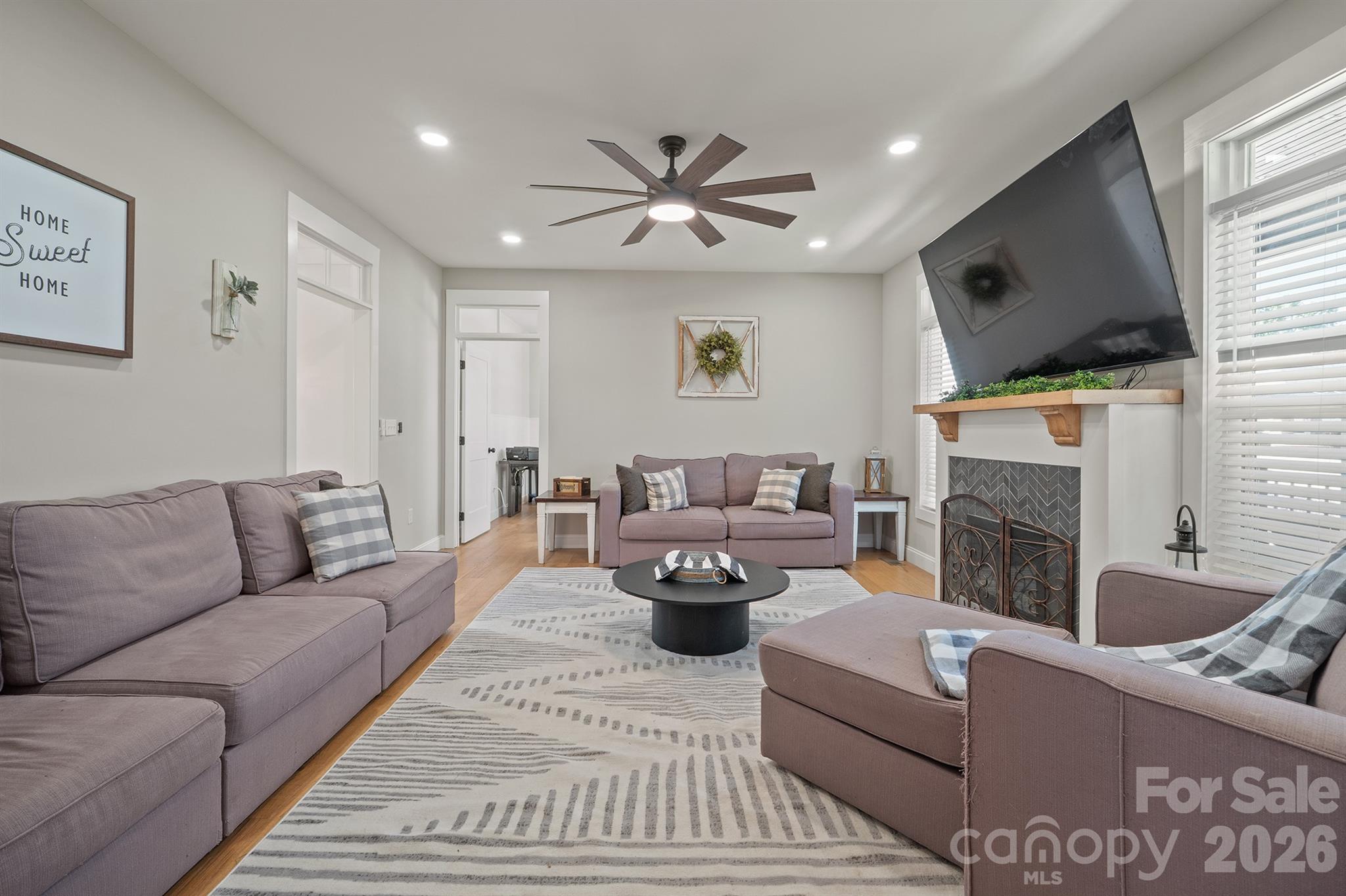 6 Leisure Circle Property Photo 8