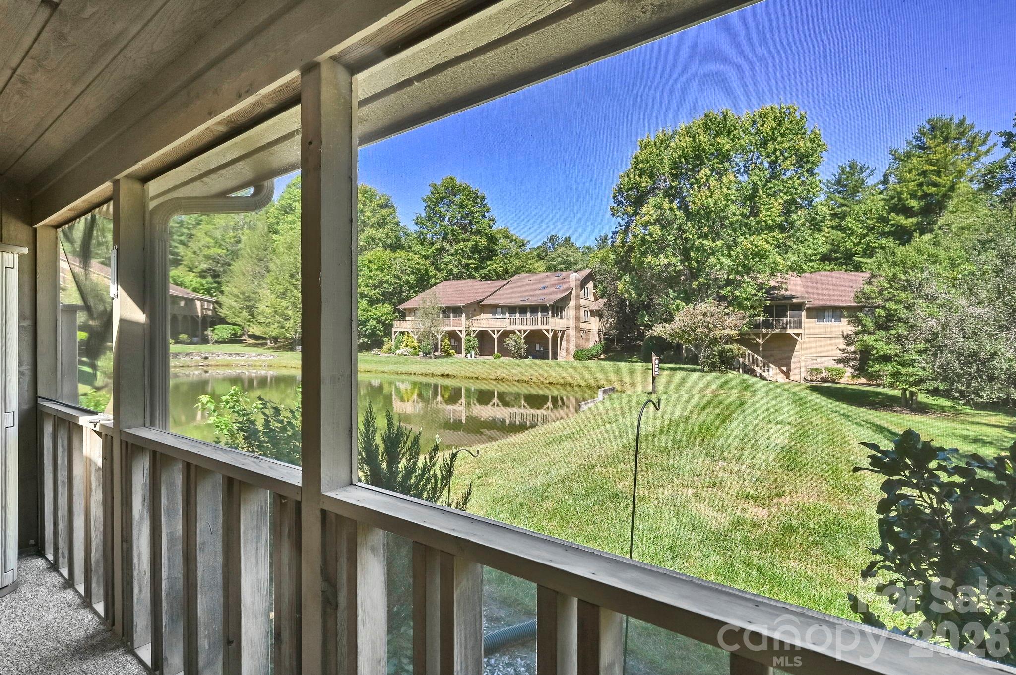 901 Red Oak Drive Property Photo 11
