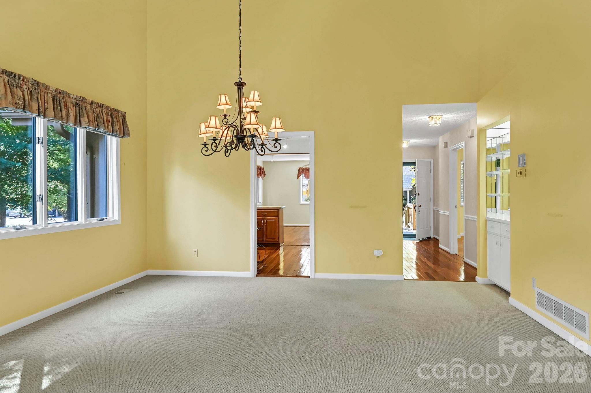 901 Red Oak Drive Property Photo 15
