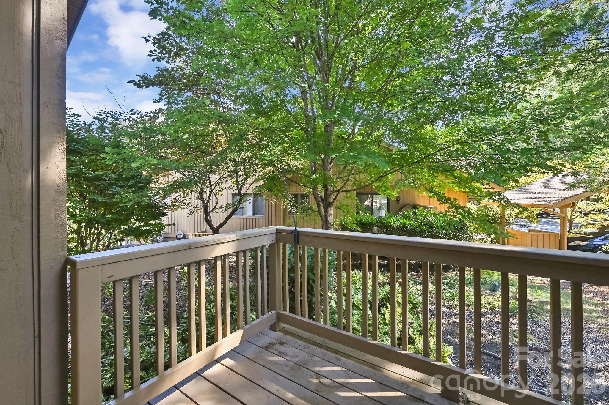 901 Red Oak Drive Property Photo 25