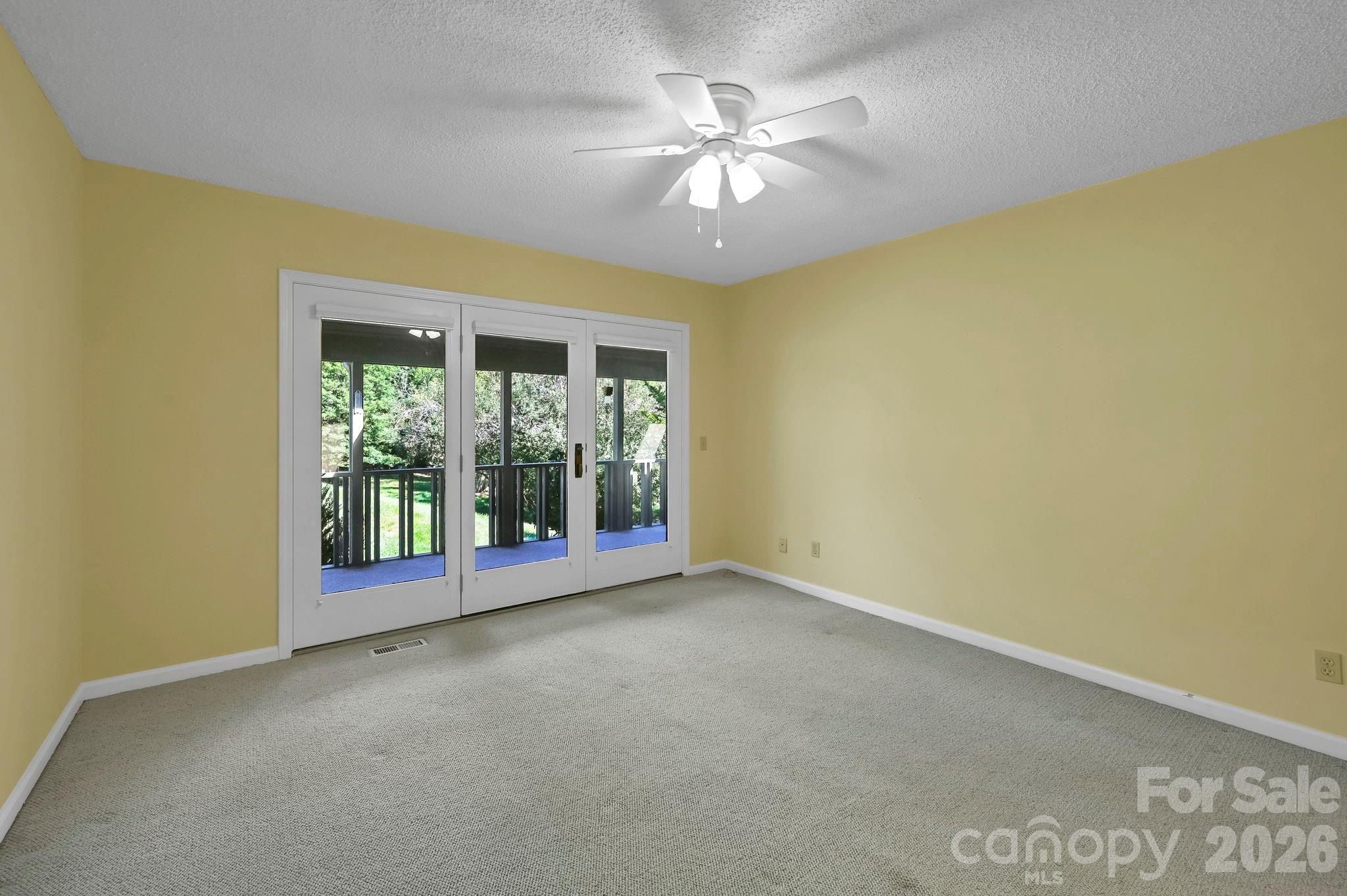 901 Red Oak Drive Property Photo 27