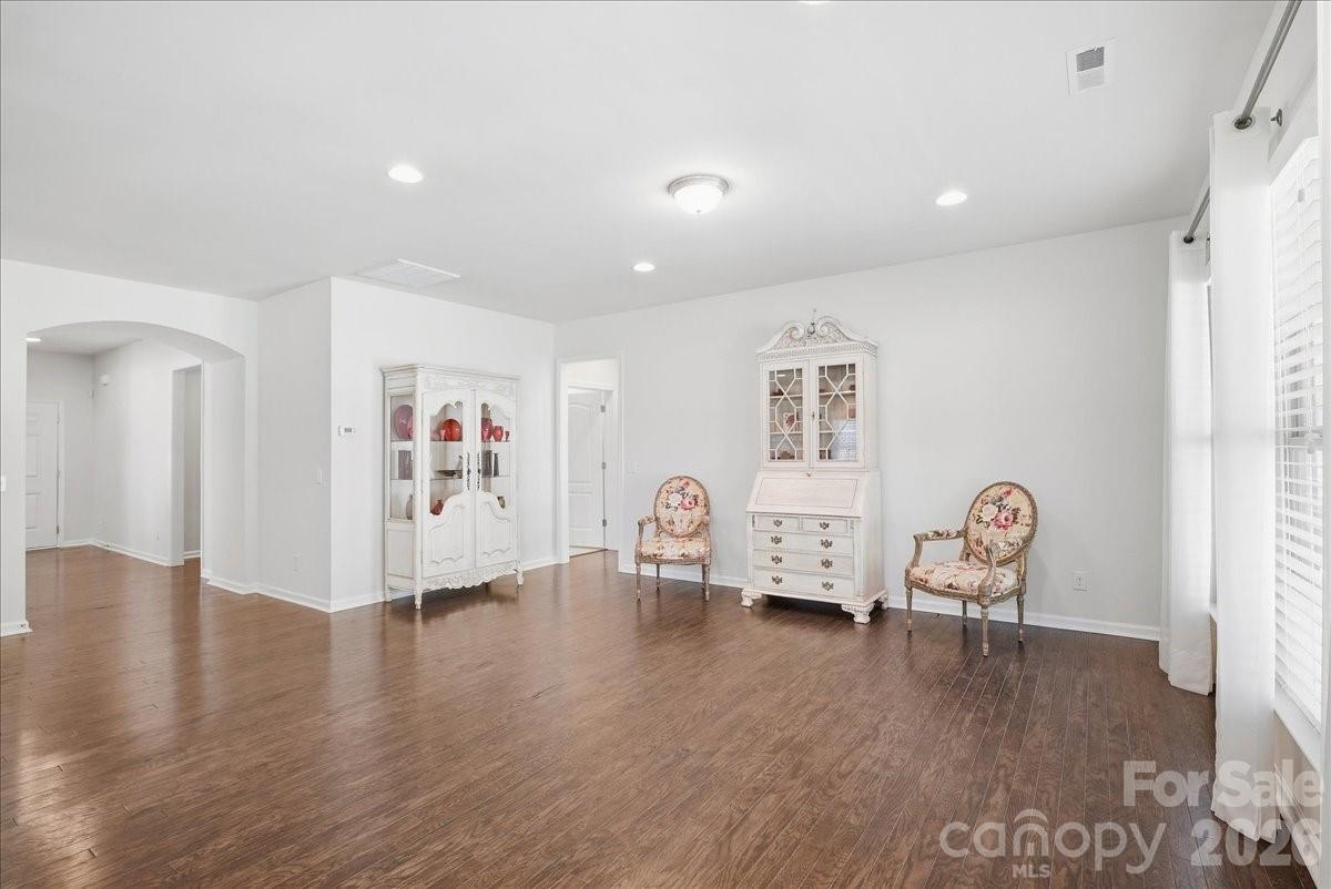 389 Harvest Valley Lane Property Photo 7