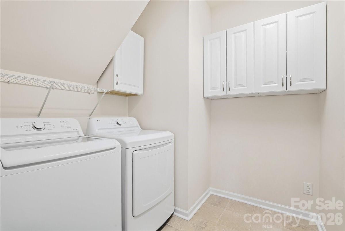 389 Harvest Valley Lane Property Photo 25